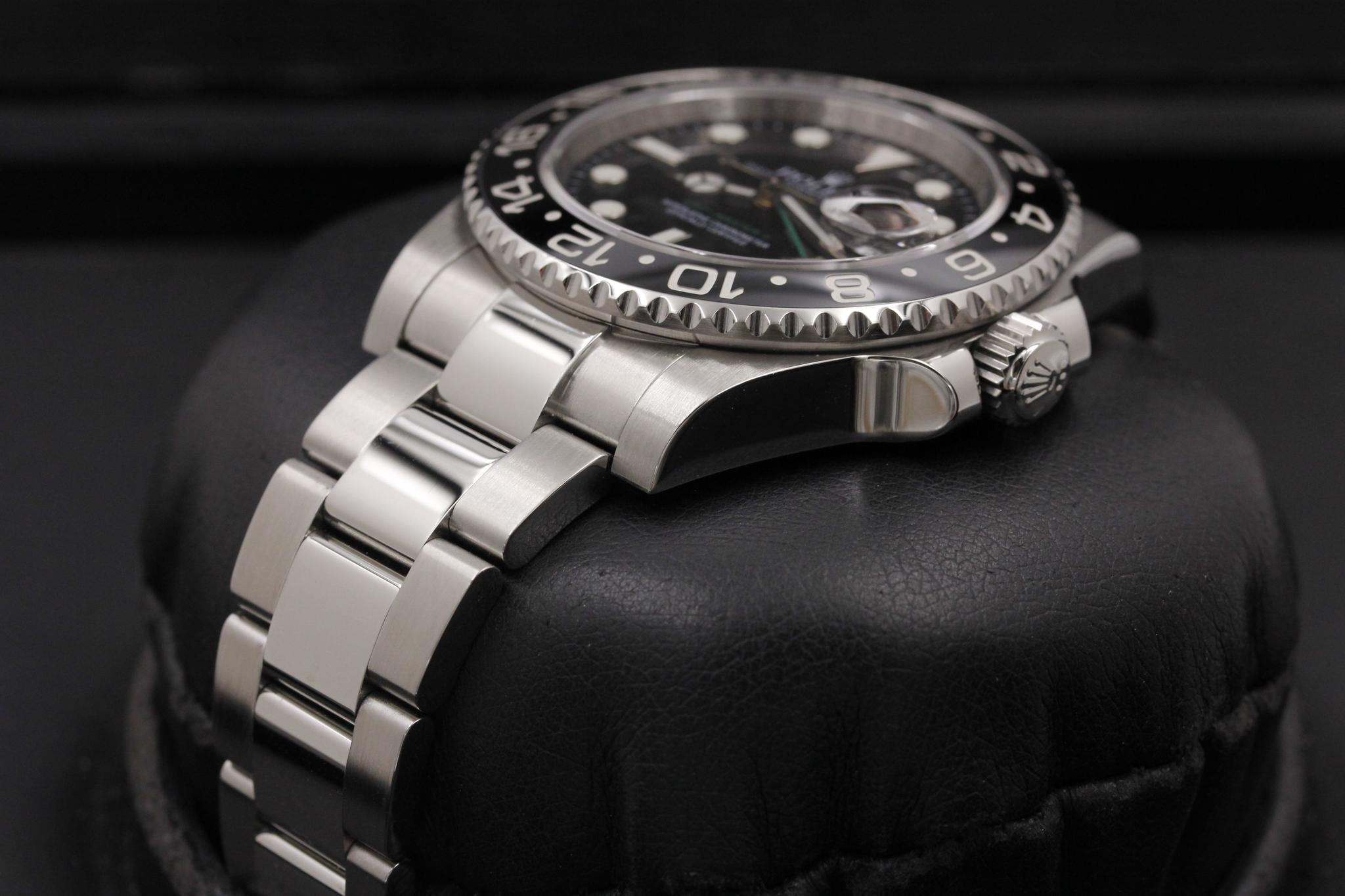 Watch Image 2