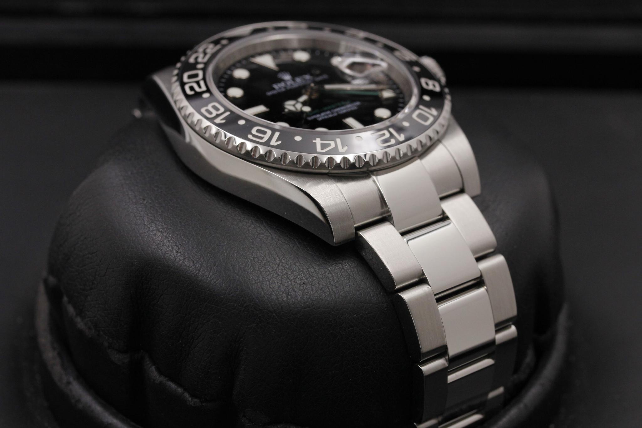 Watch Image 6