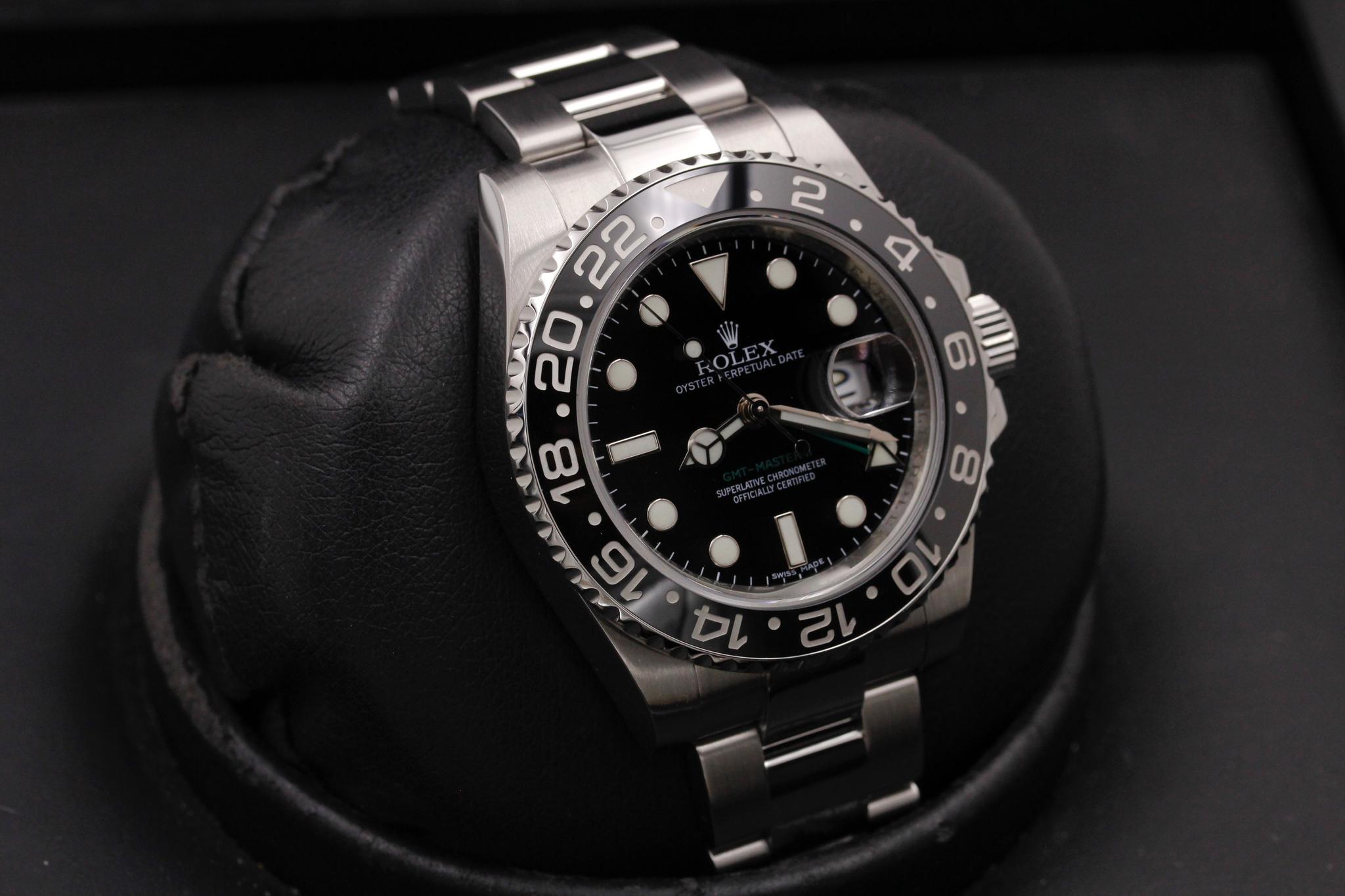 Watch Image 10