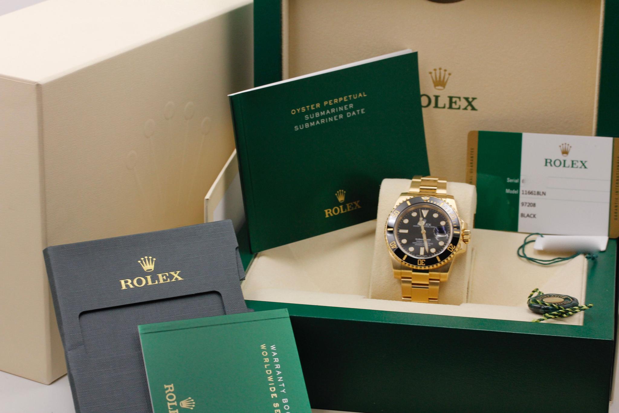 Watch Image 11