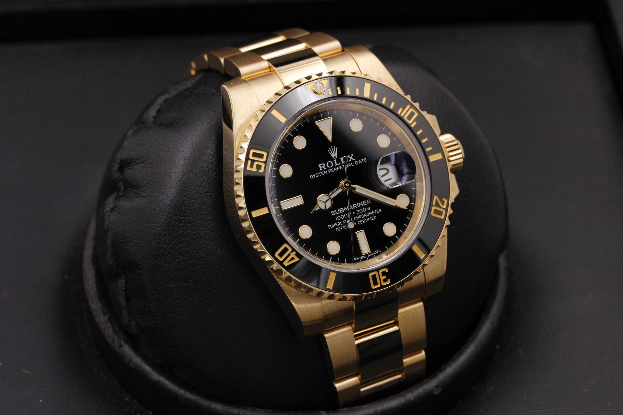 Watch Image 10