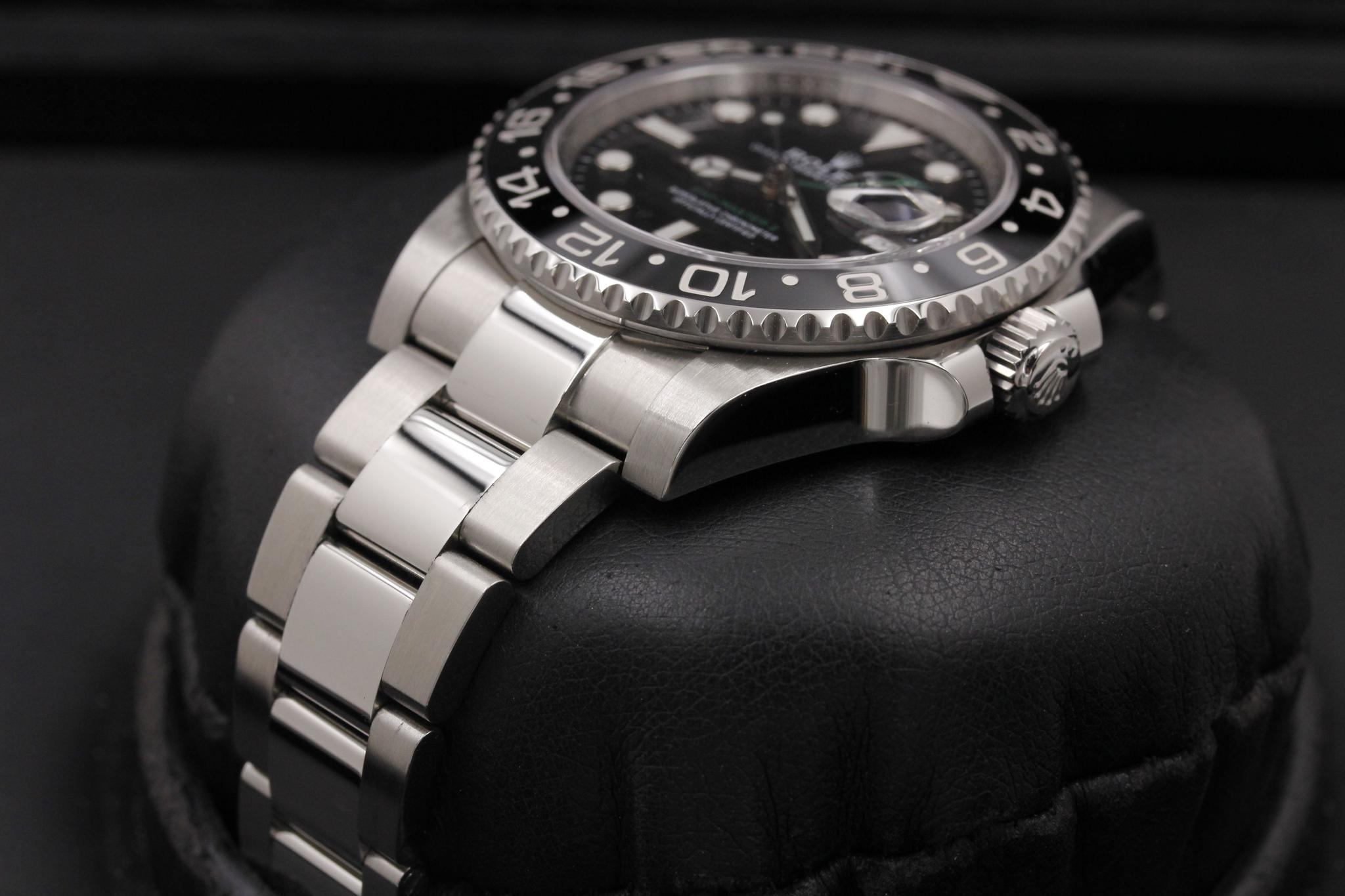 Watch Image 2