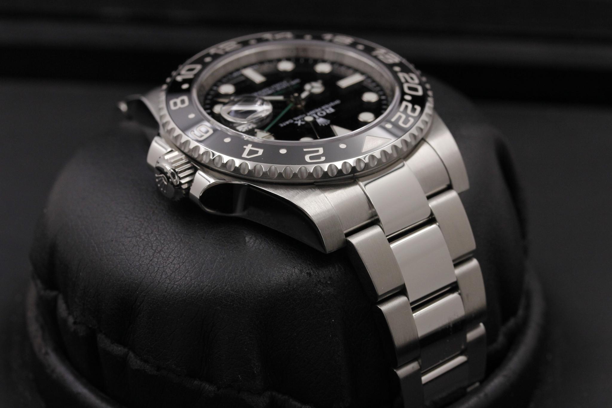 Watch Image 4