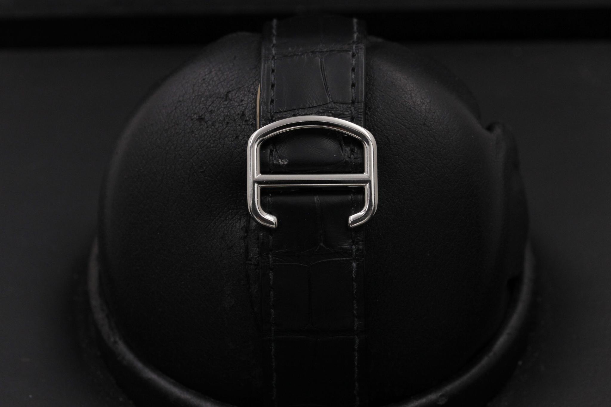 Watch Image 8