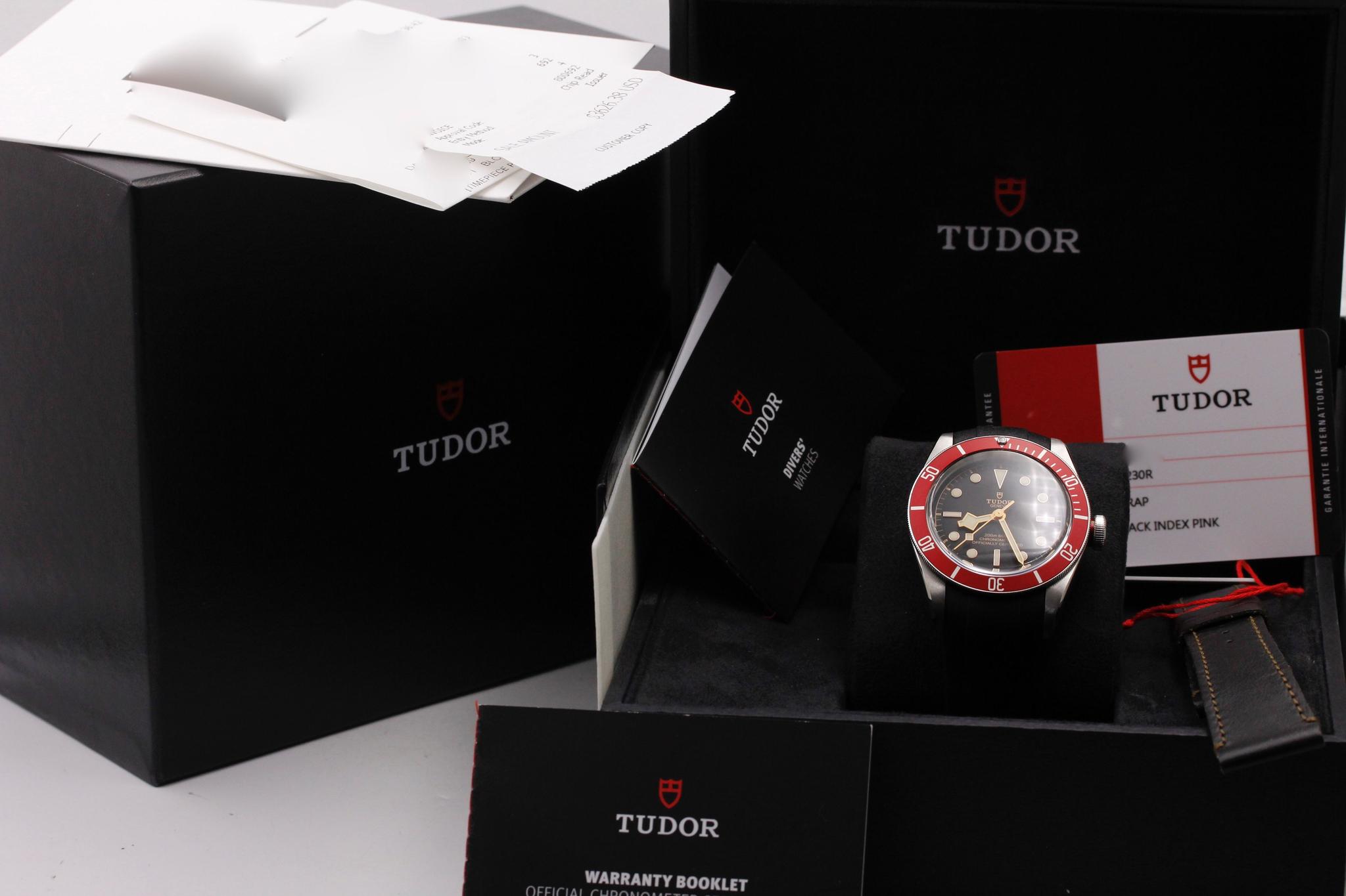 Watch Image 11