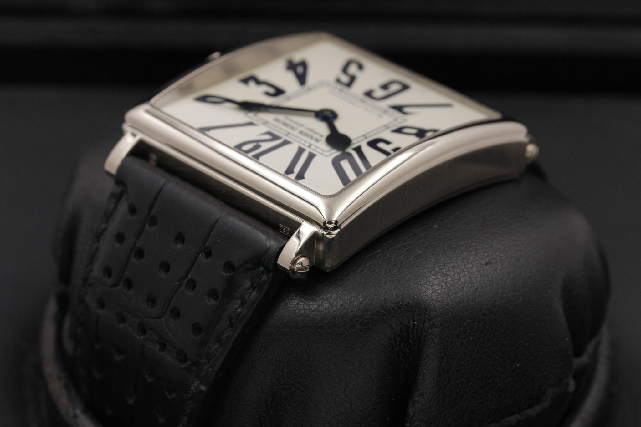 Watch Image 5