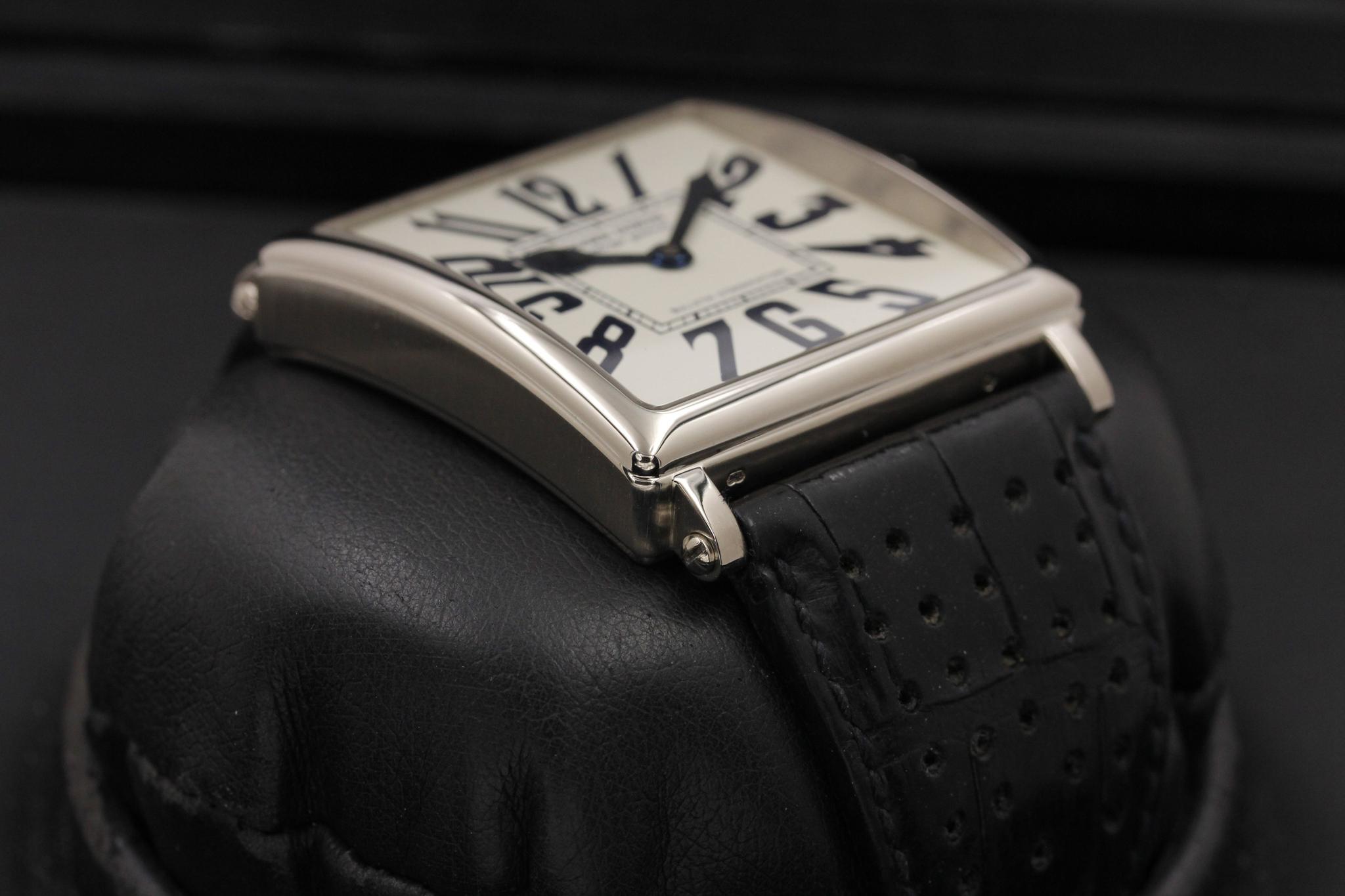 Watch Image 6