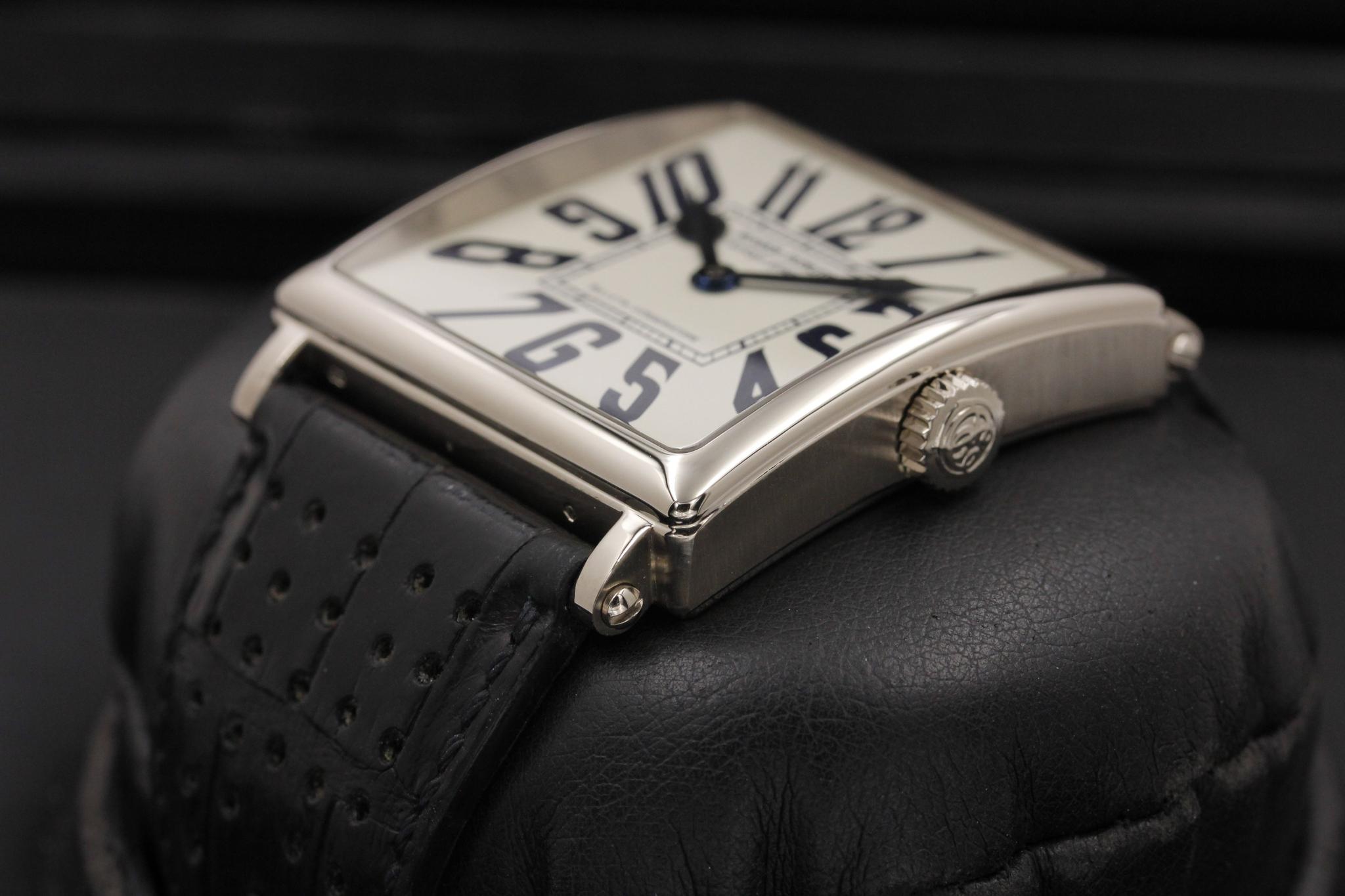 Watch Image 2