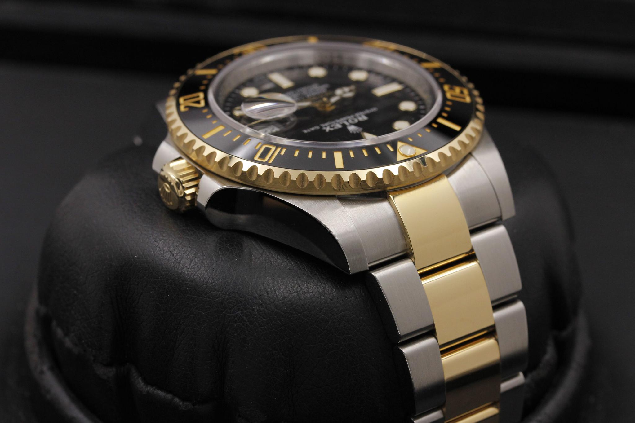 Watch Image 4