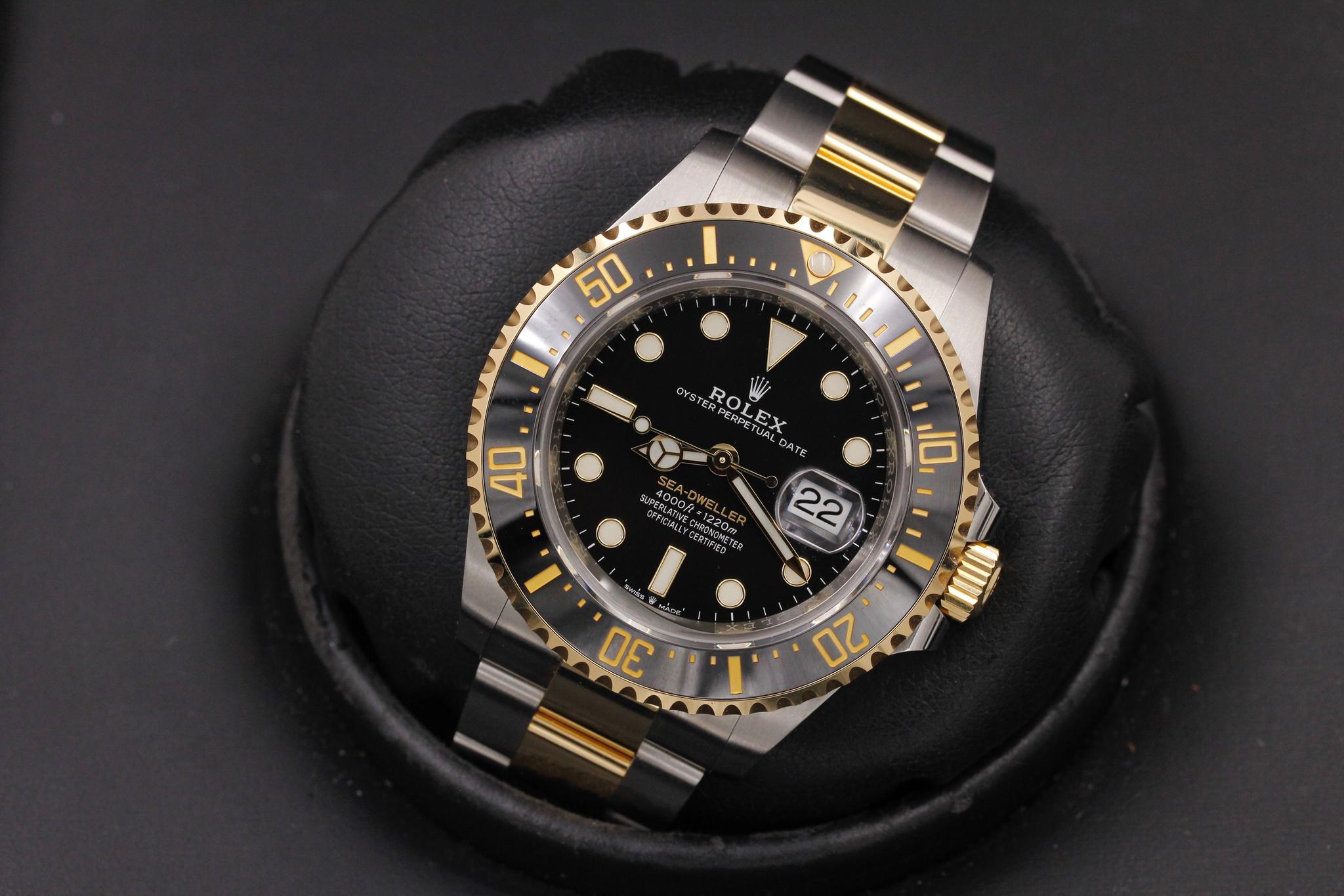 Watch Image 9