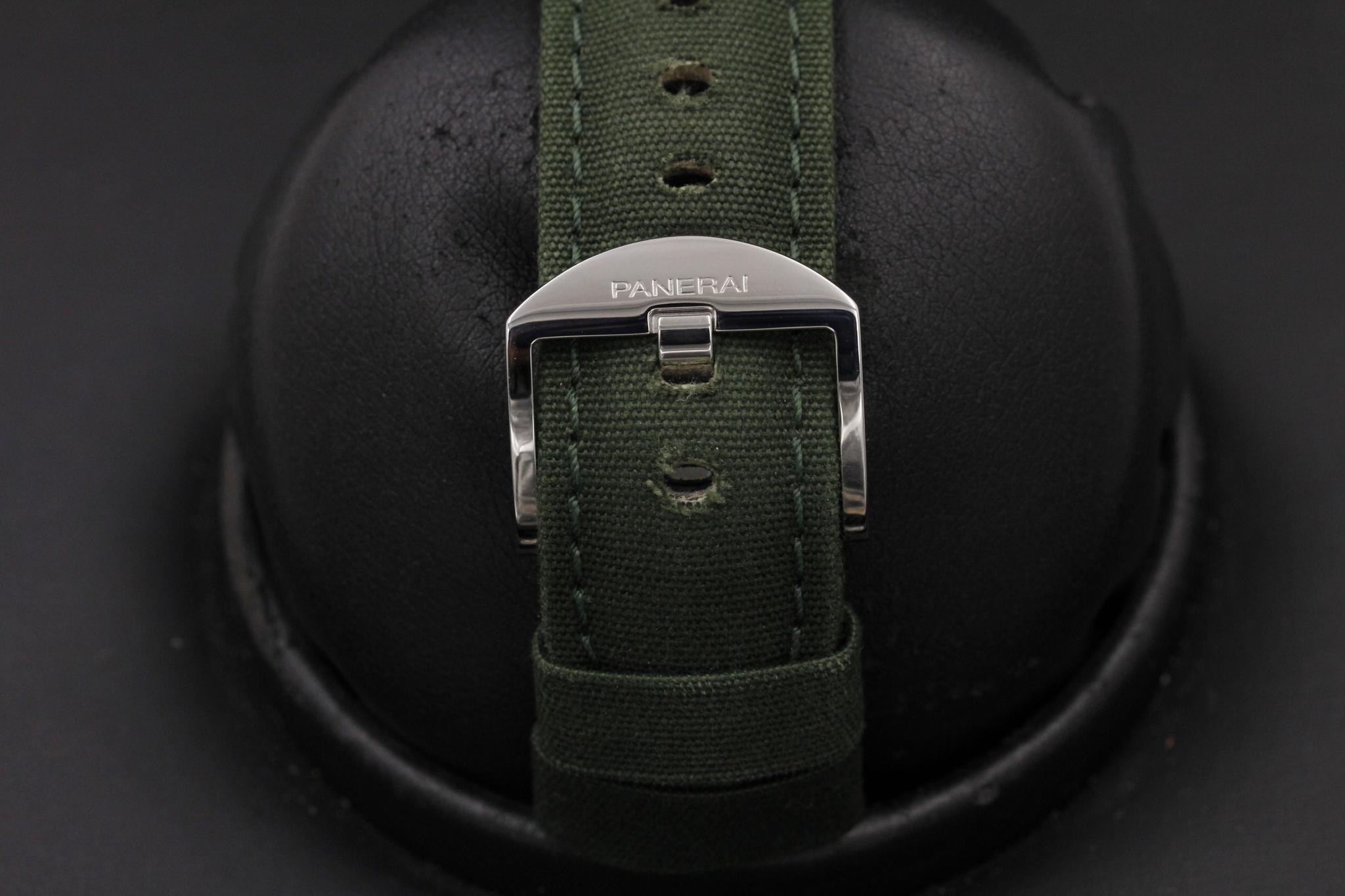 Watch Image 8