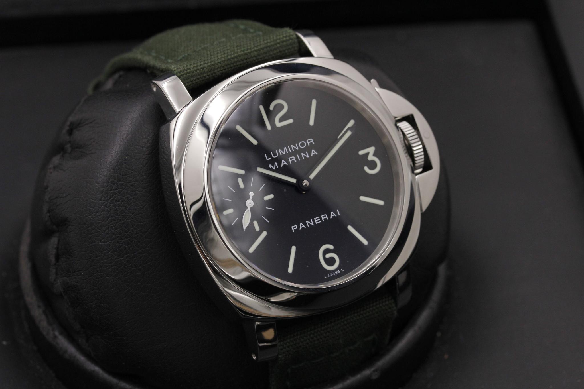 Watch Image 10