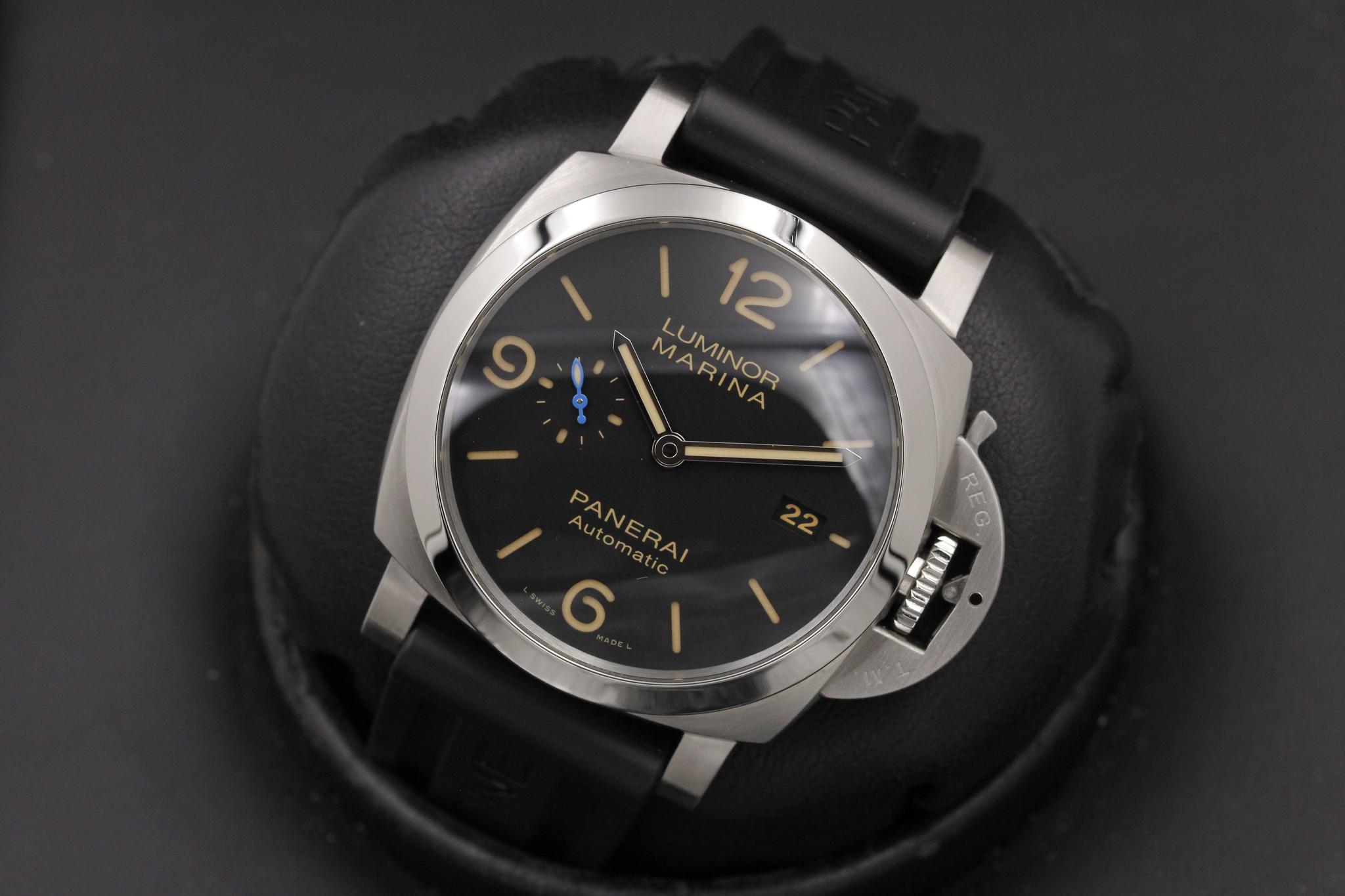 Watch Image 9