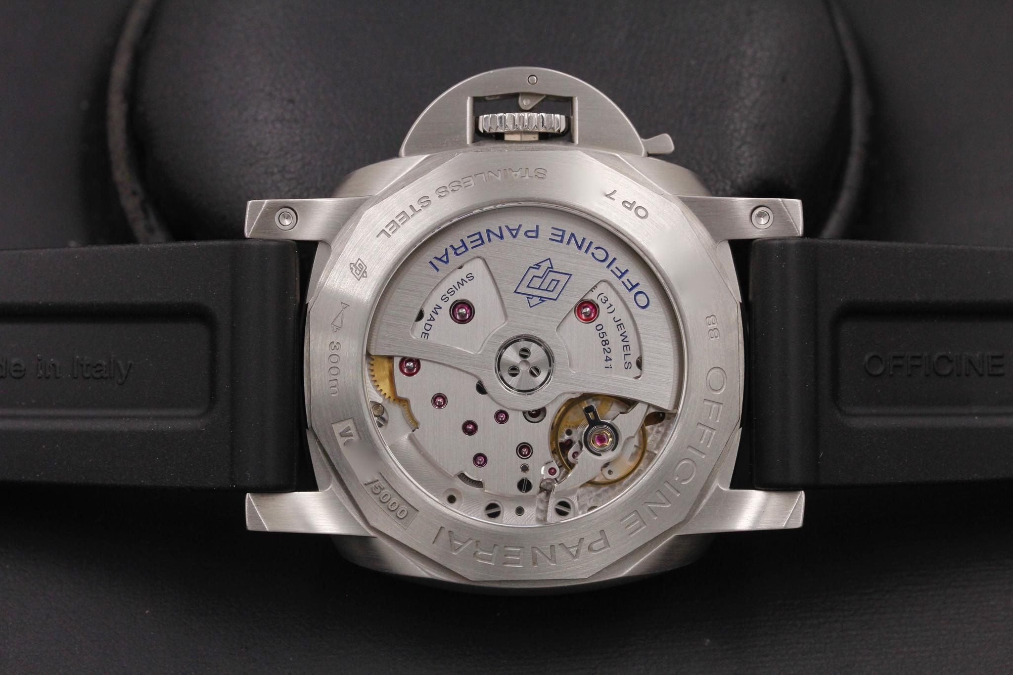 Watch Image 7