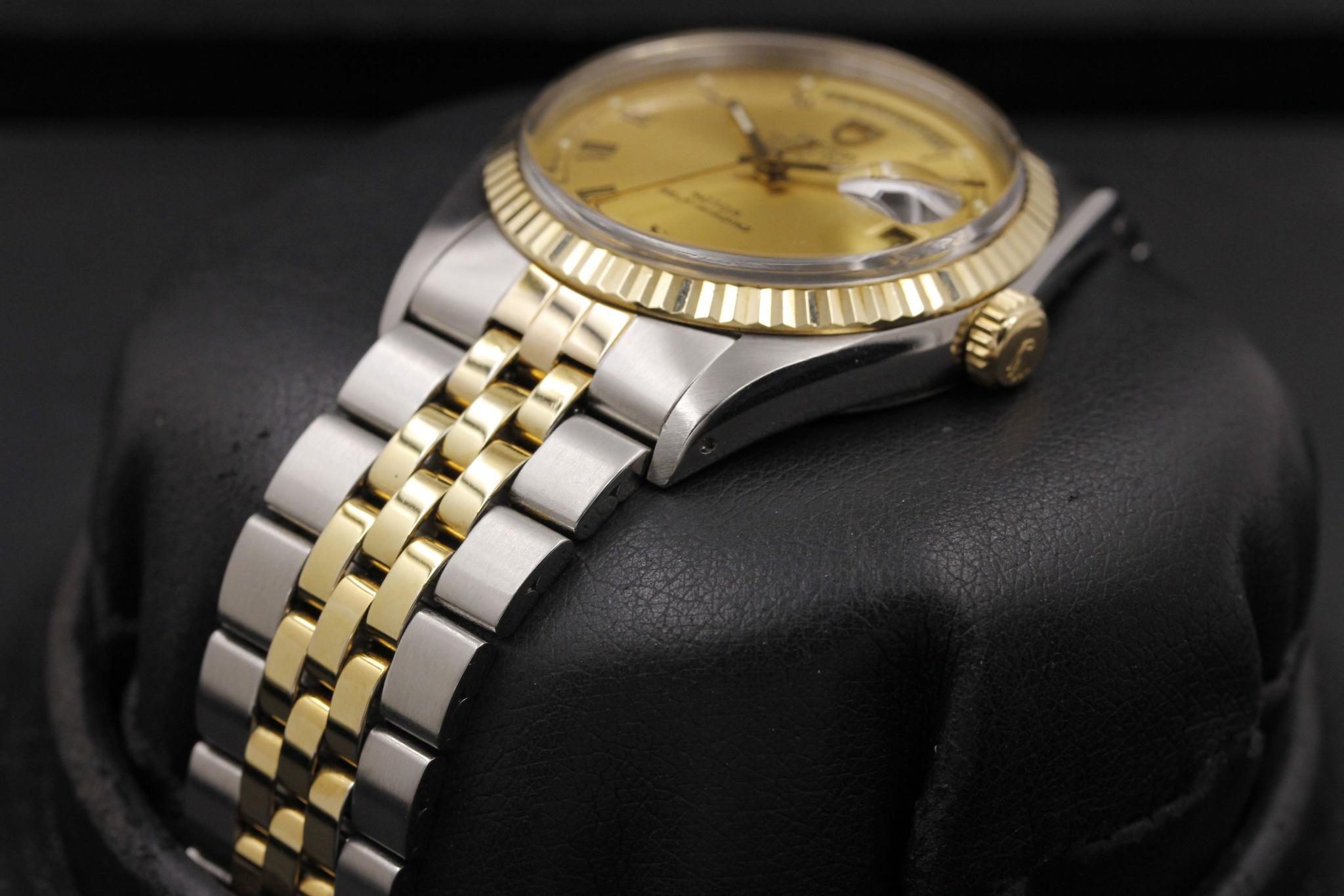 Watch Image 3