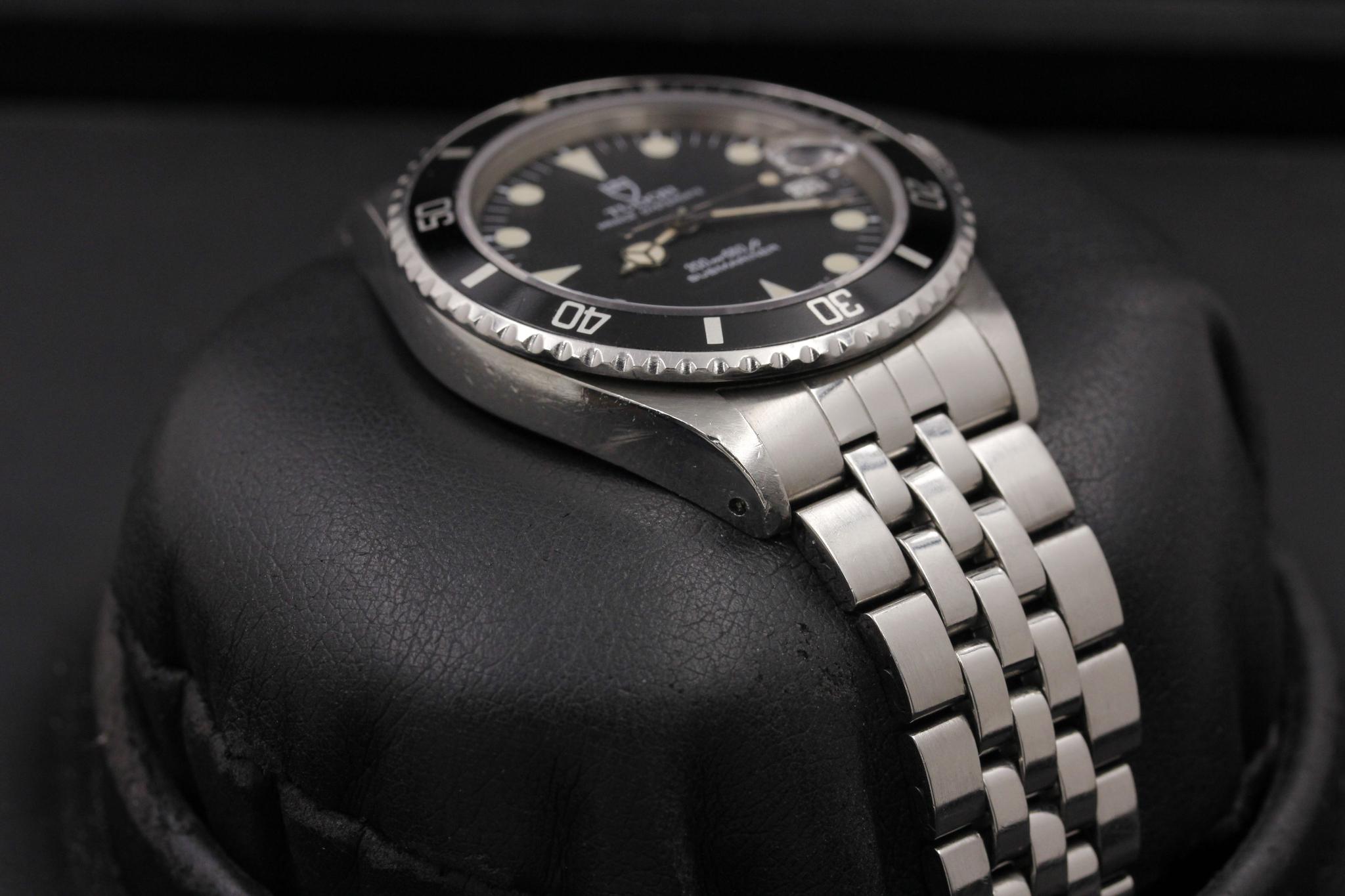 Watch Image 6