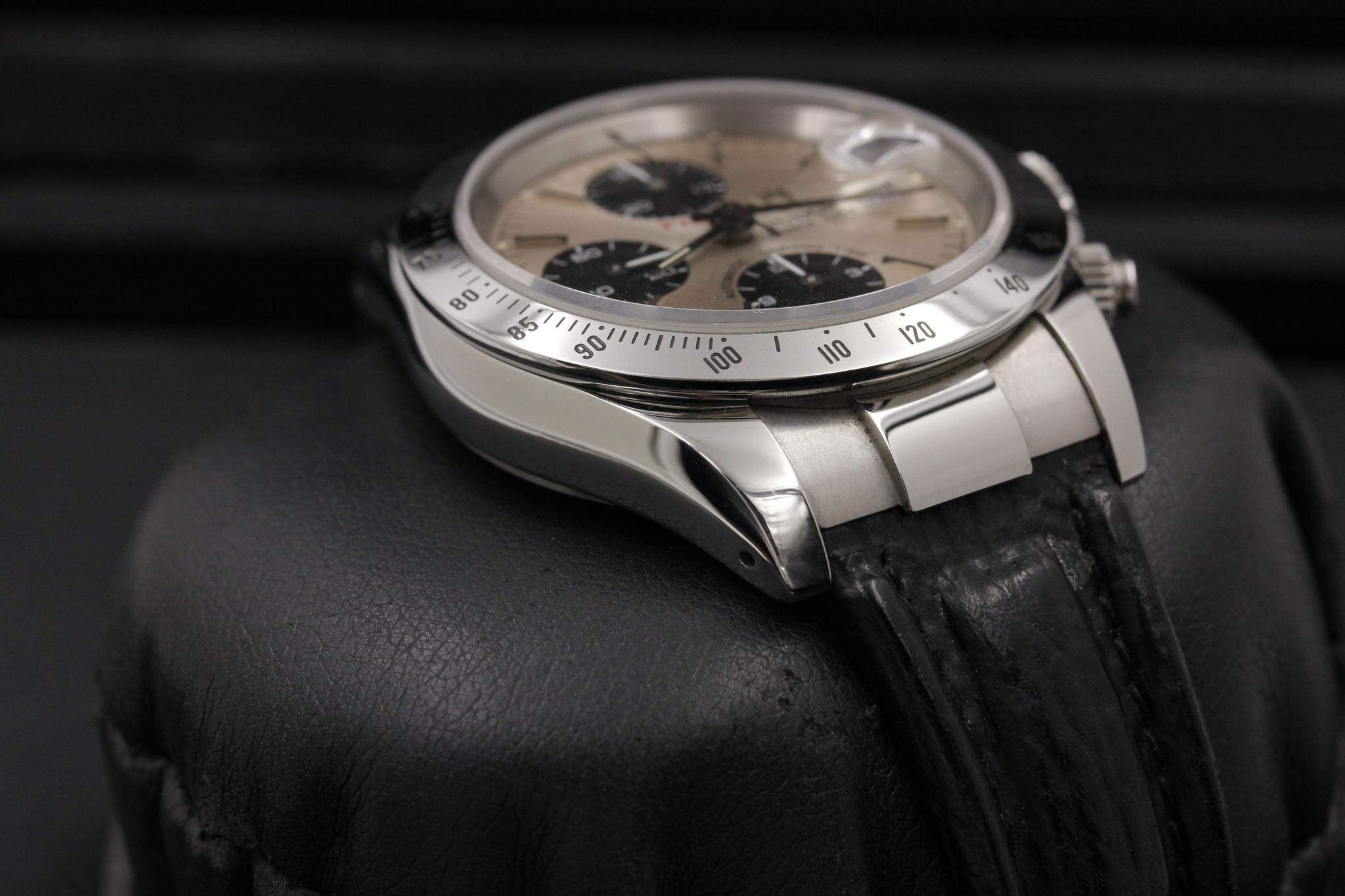 Watch Image 6