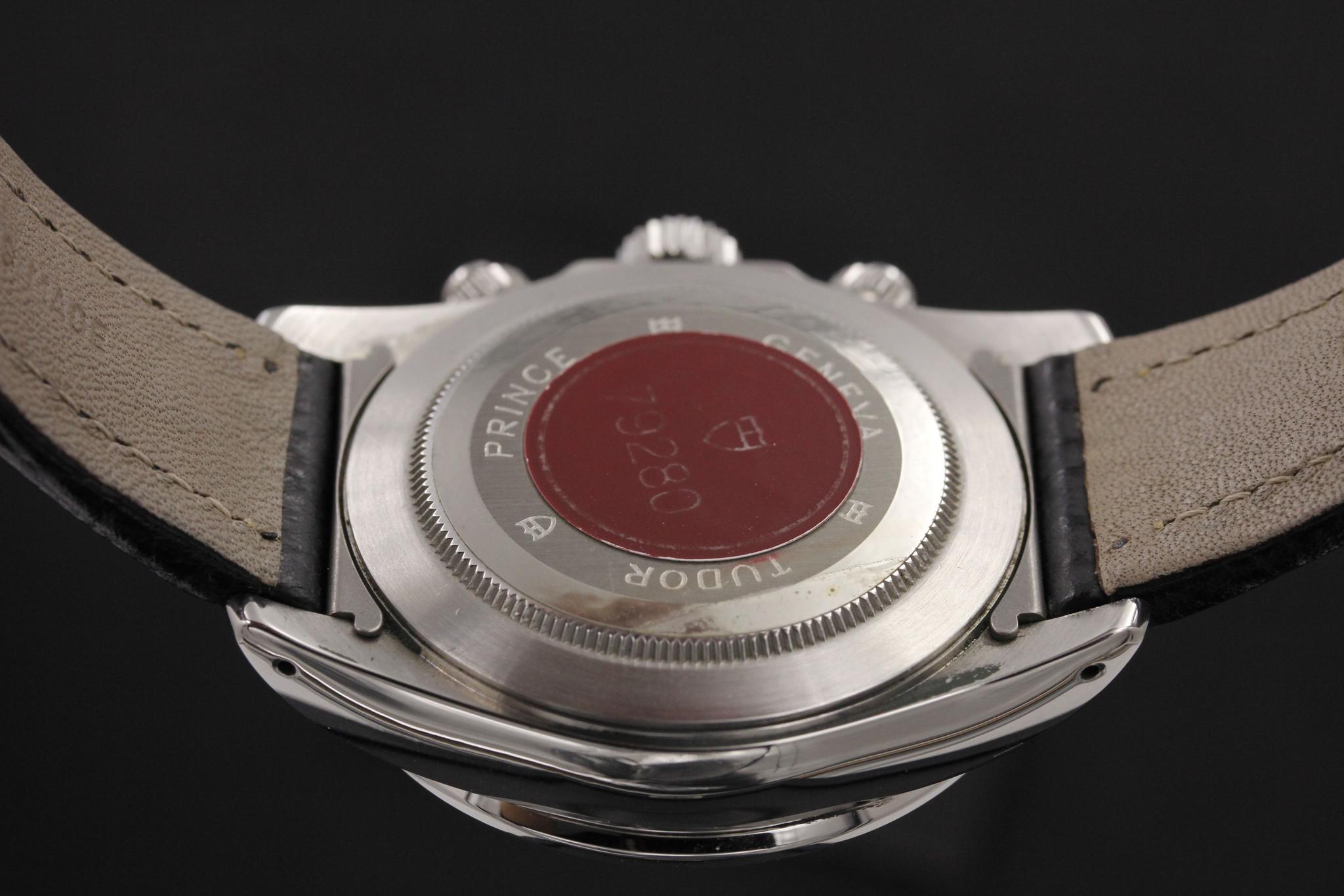 Watch Image 7