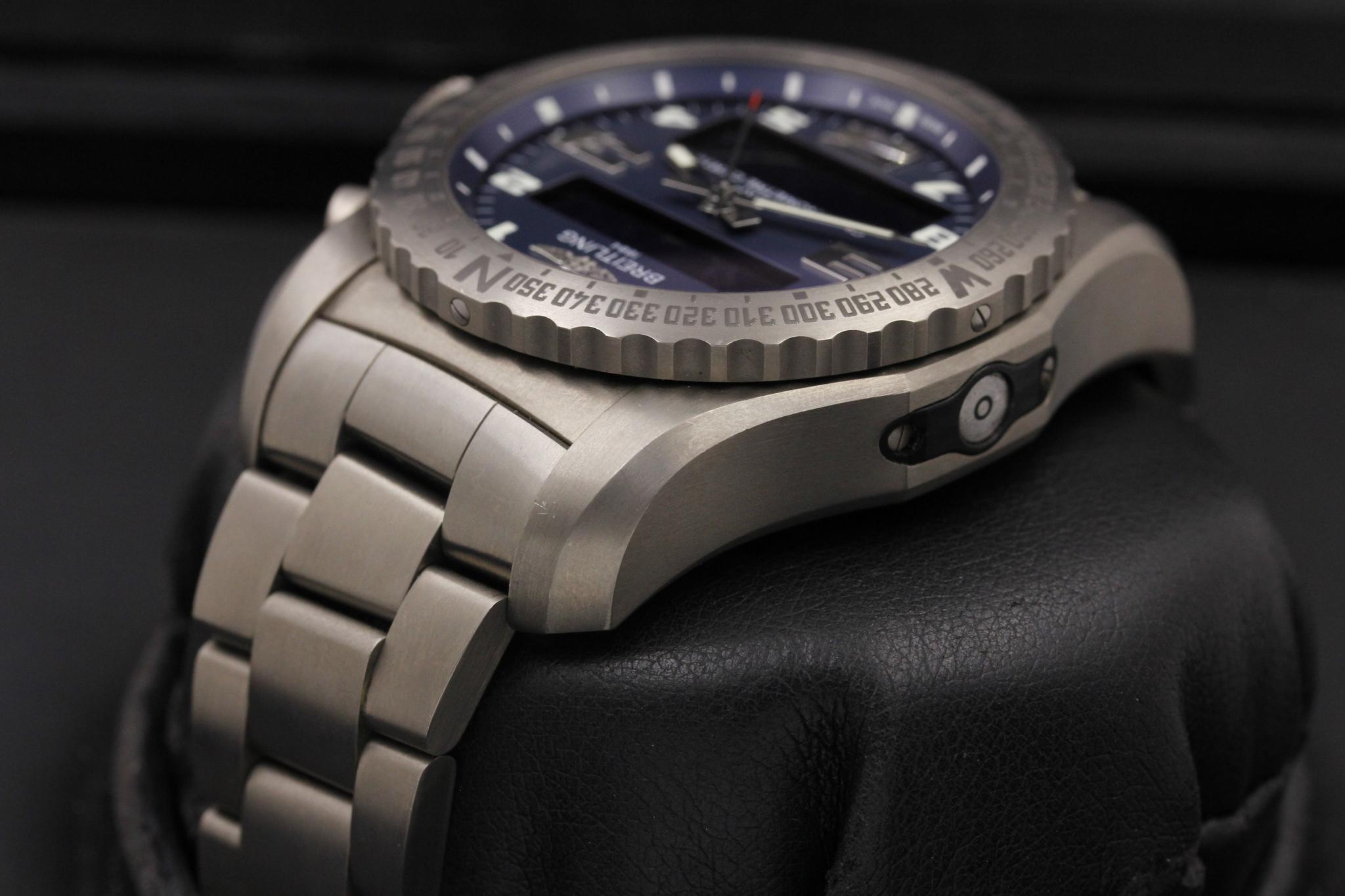 Watch Image 5