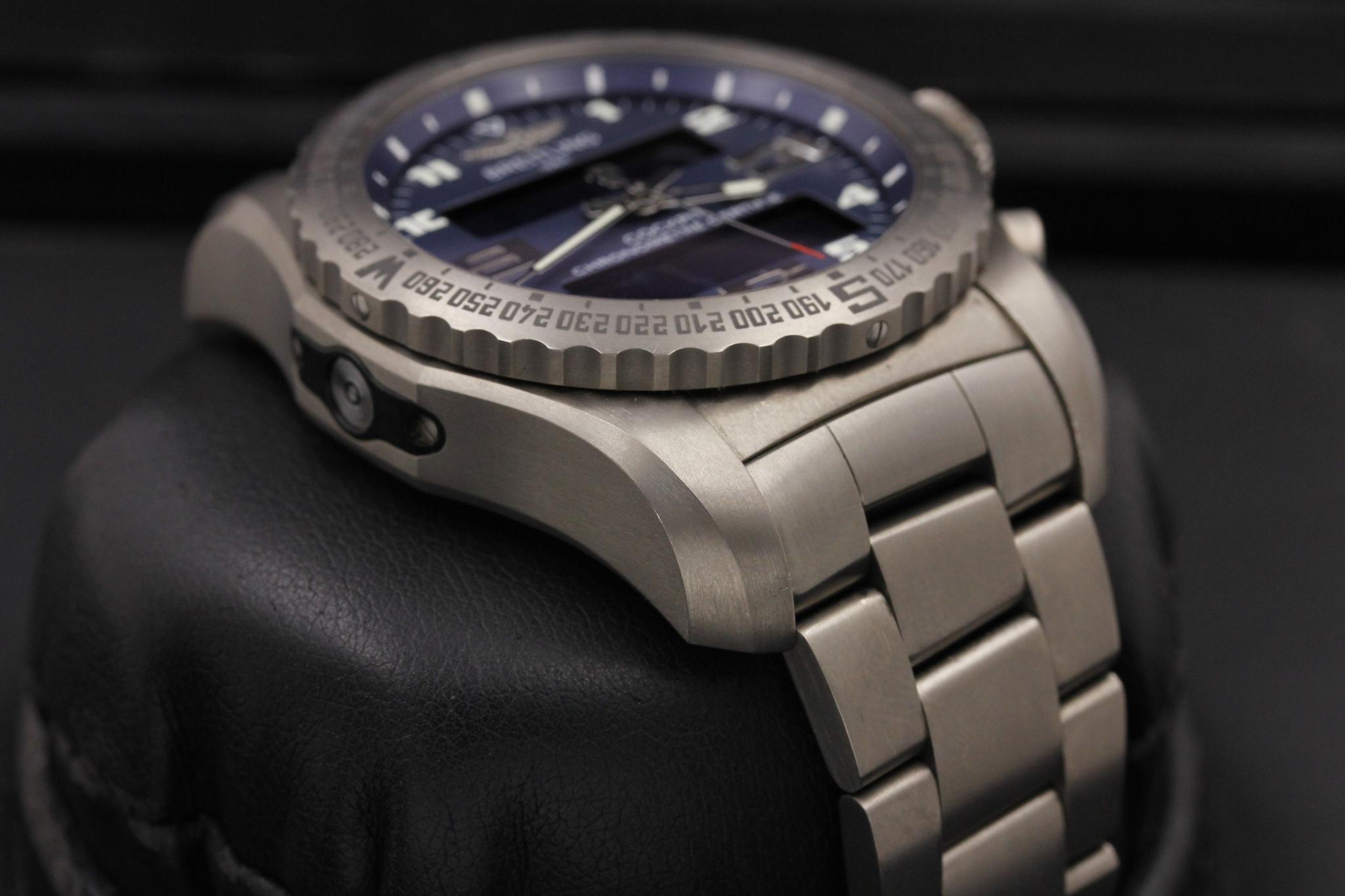 Watch Image 6