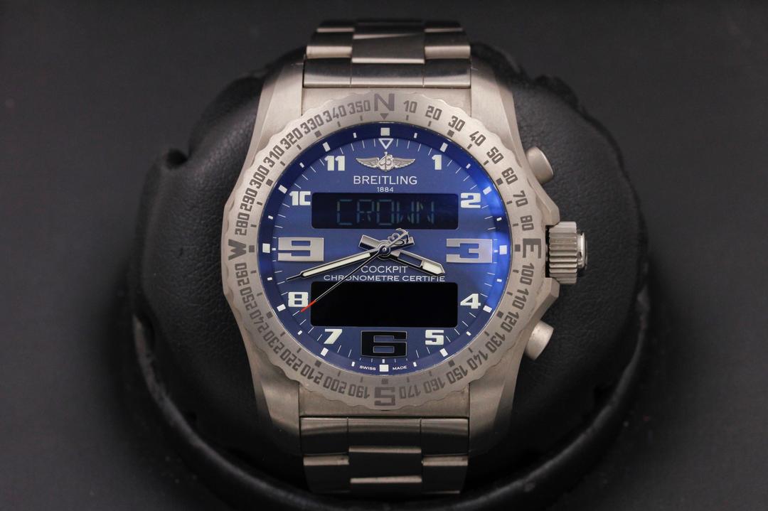 Breitling Cockpit B50 Eb5010