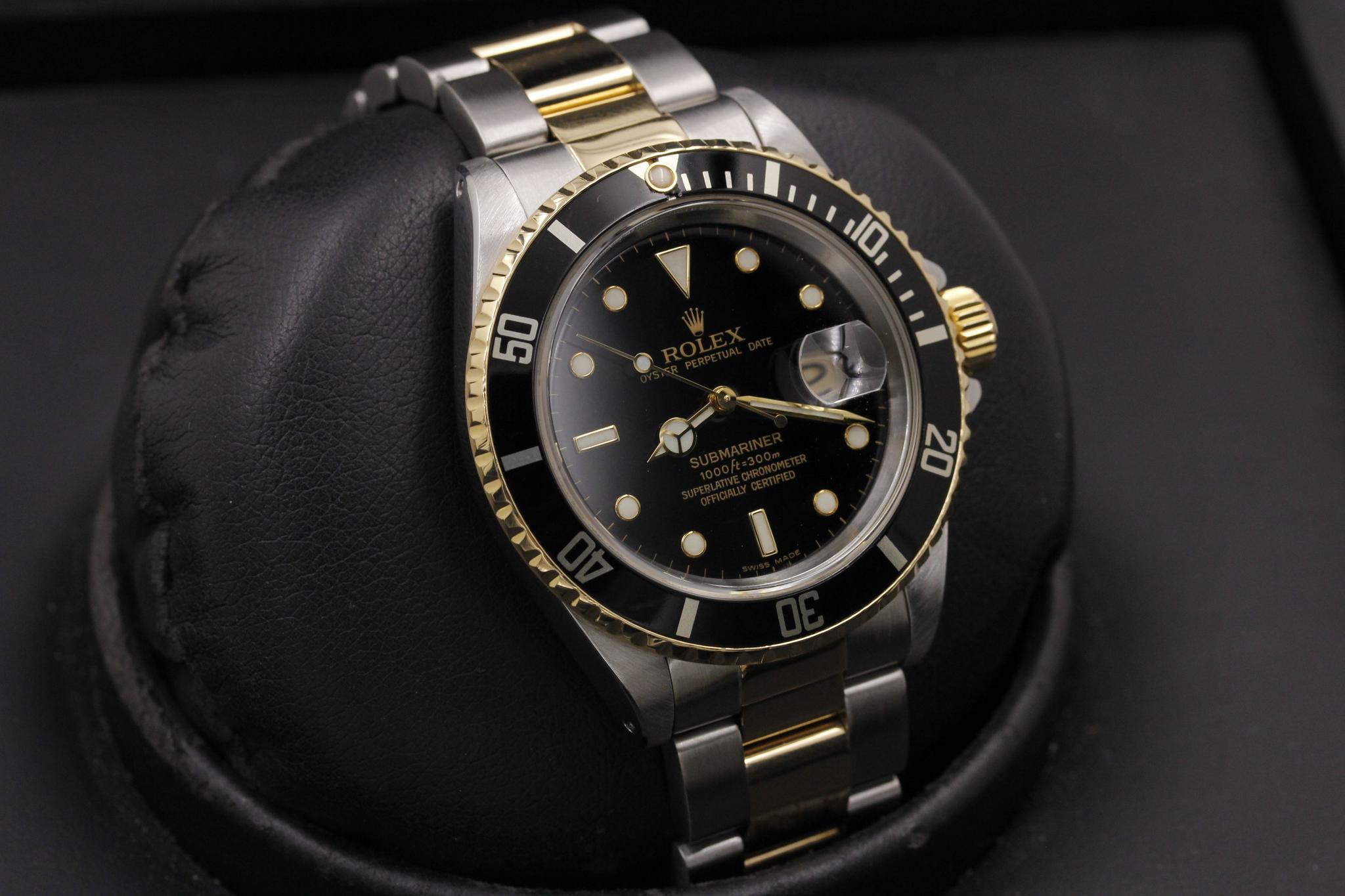 Watch Image 11