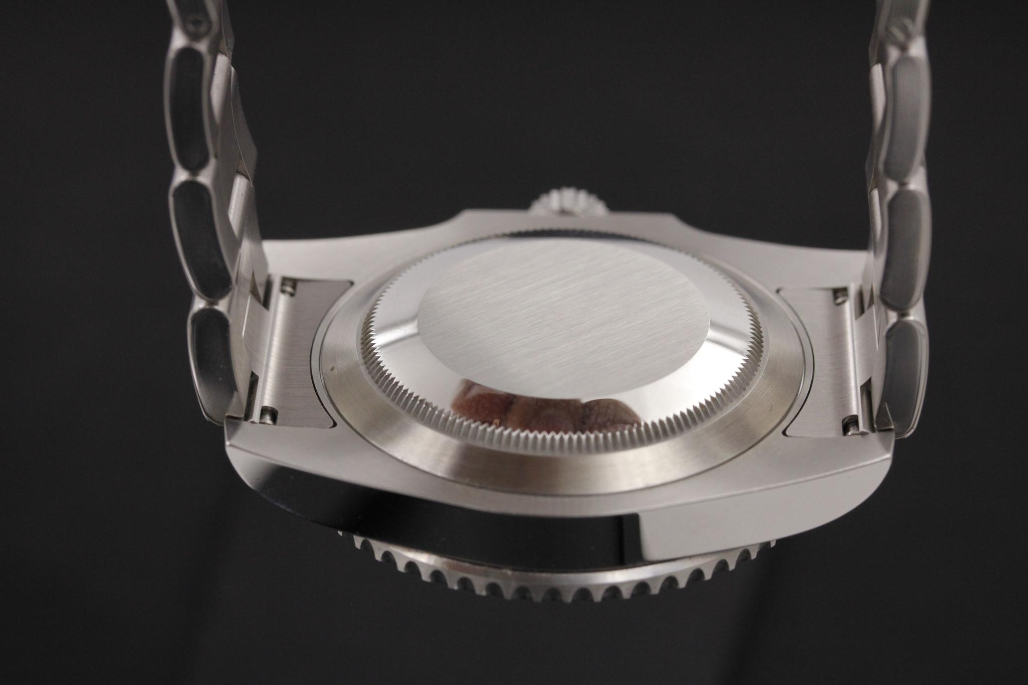 Watch Image 7