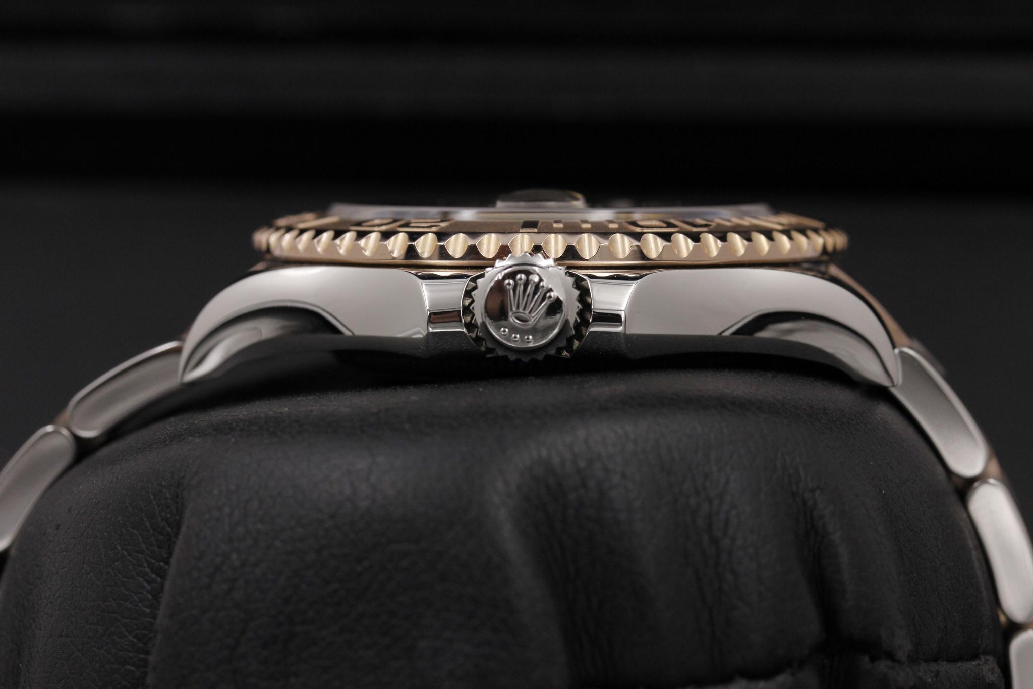 Watch Image 3
