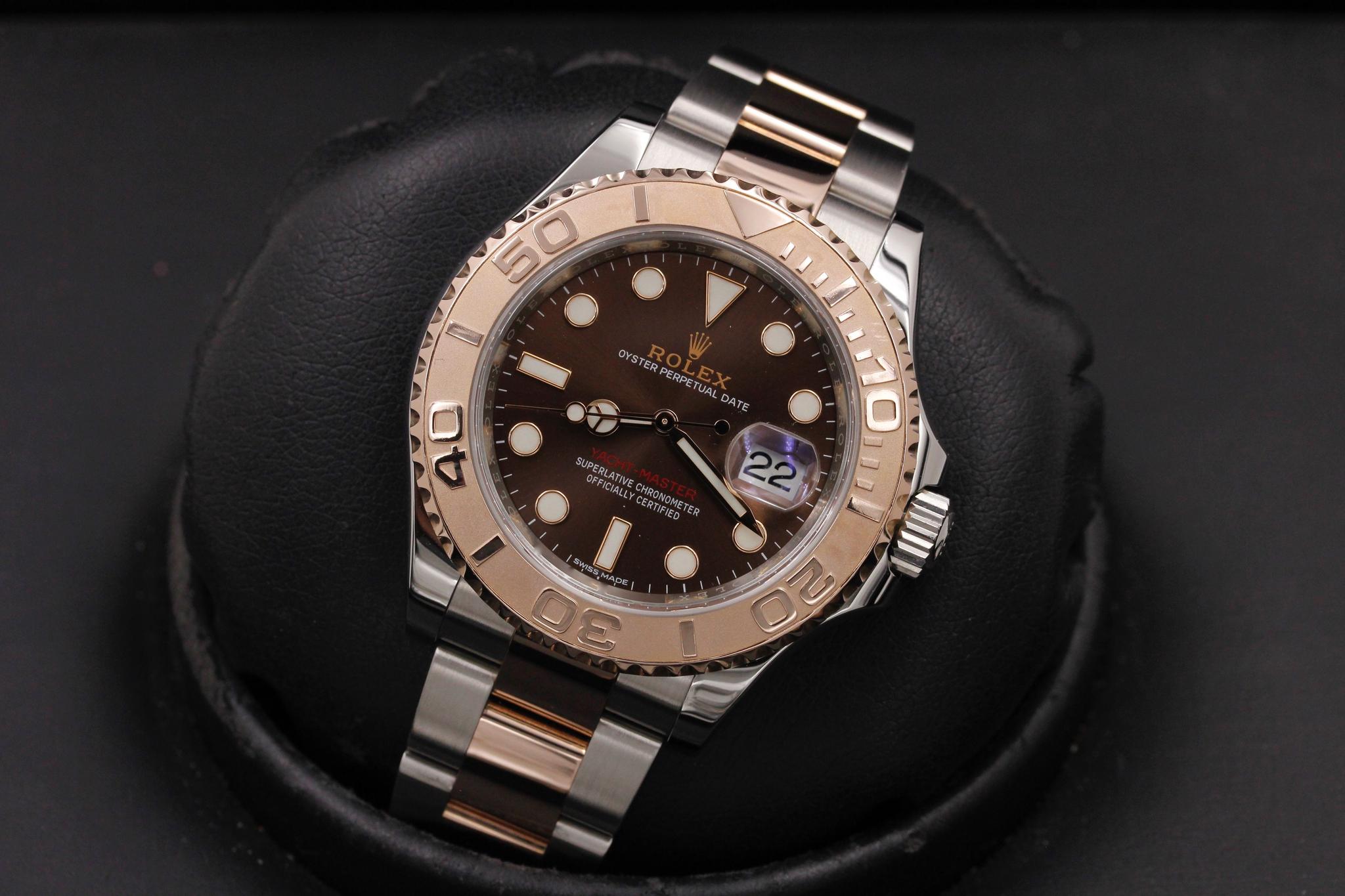 Watch Image 9