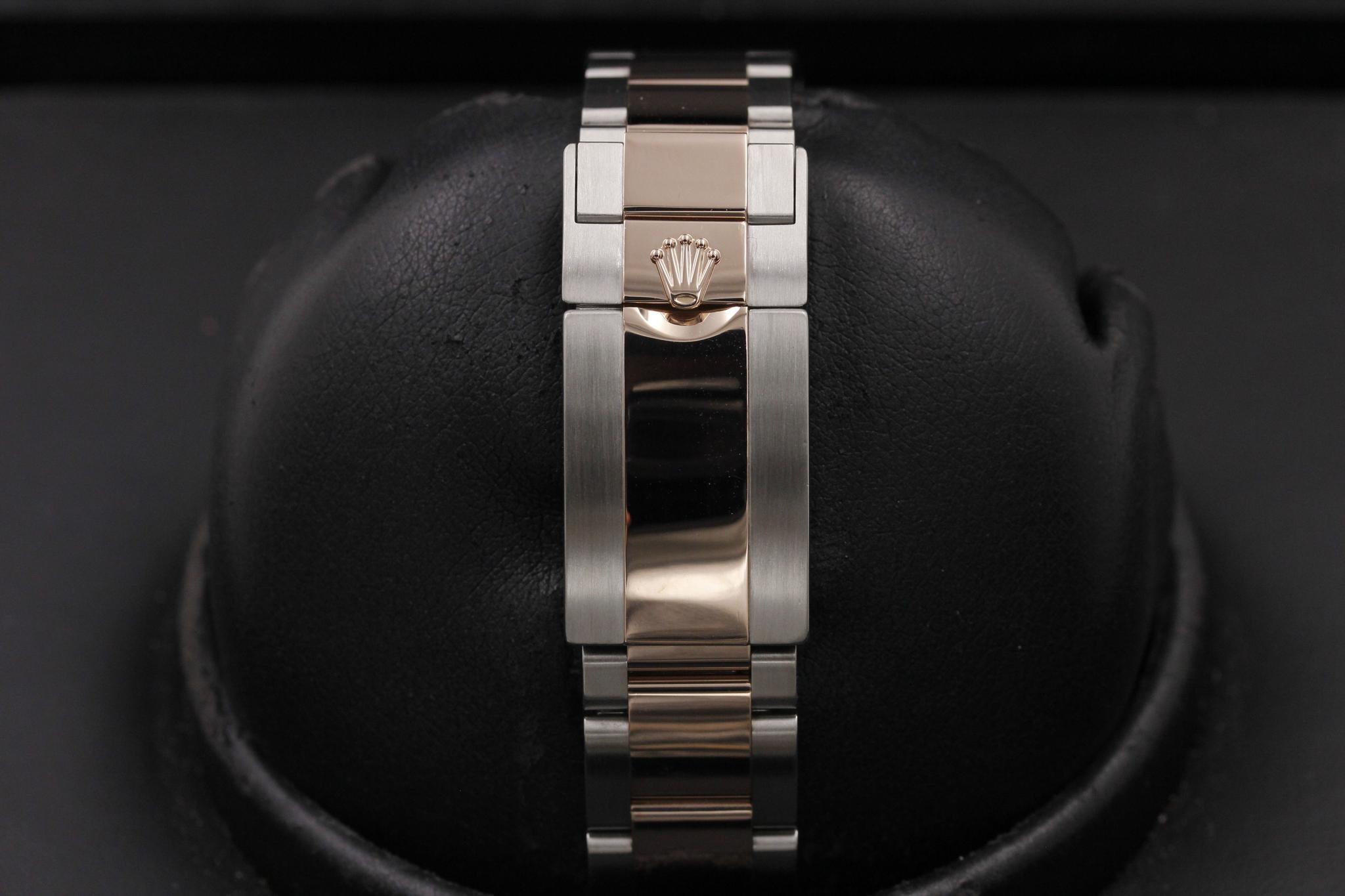 Watch Image 8
