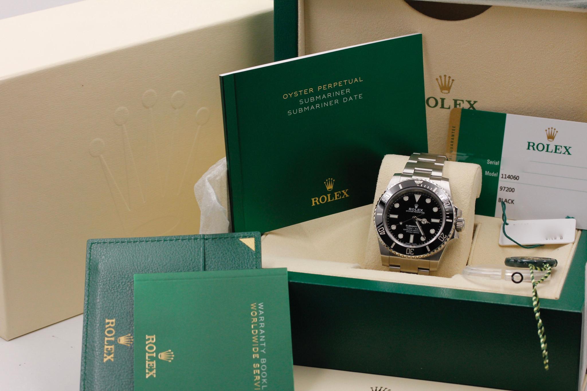 Watch Image 11