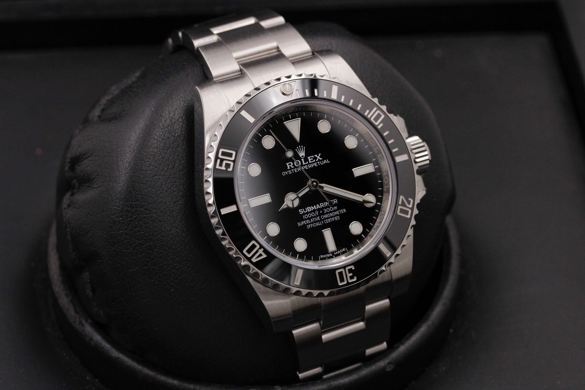 Watch Image 9