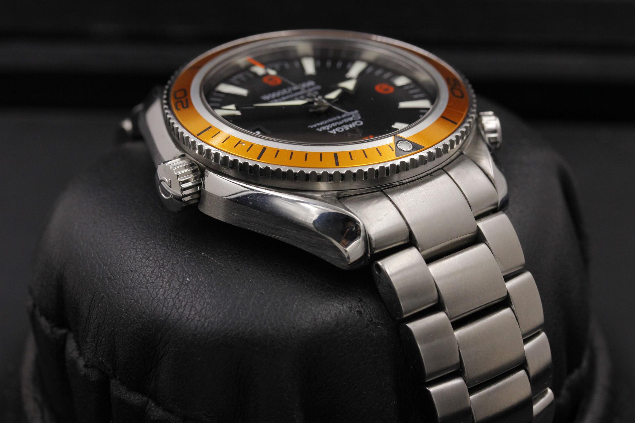 Watch Image 4