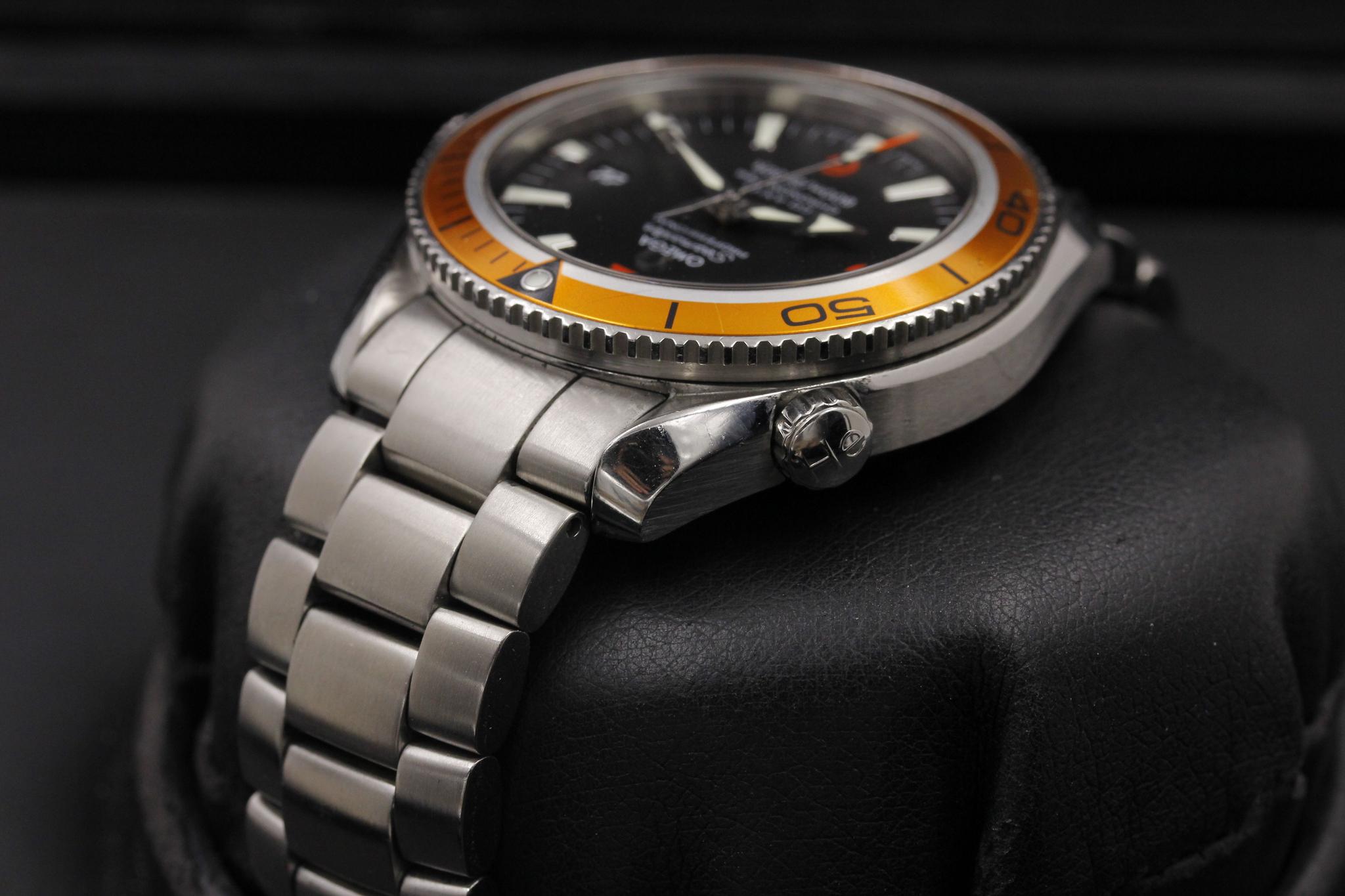 Watch Image 5