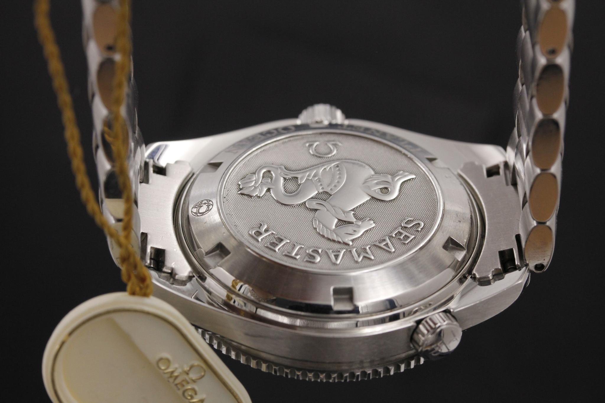 Watch Image 7