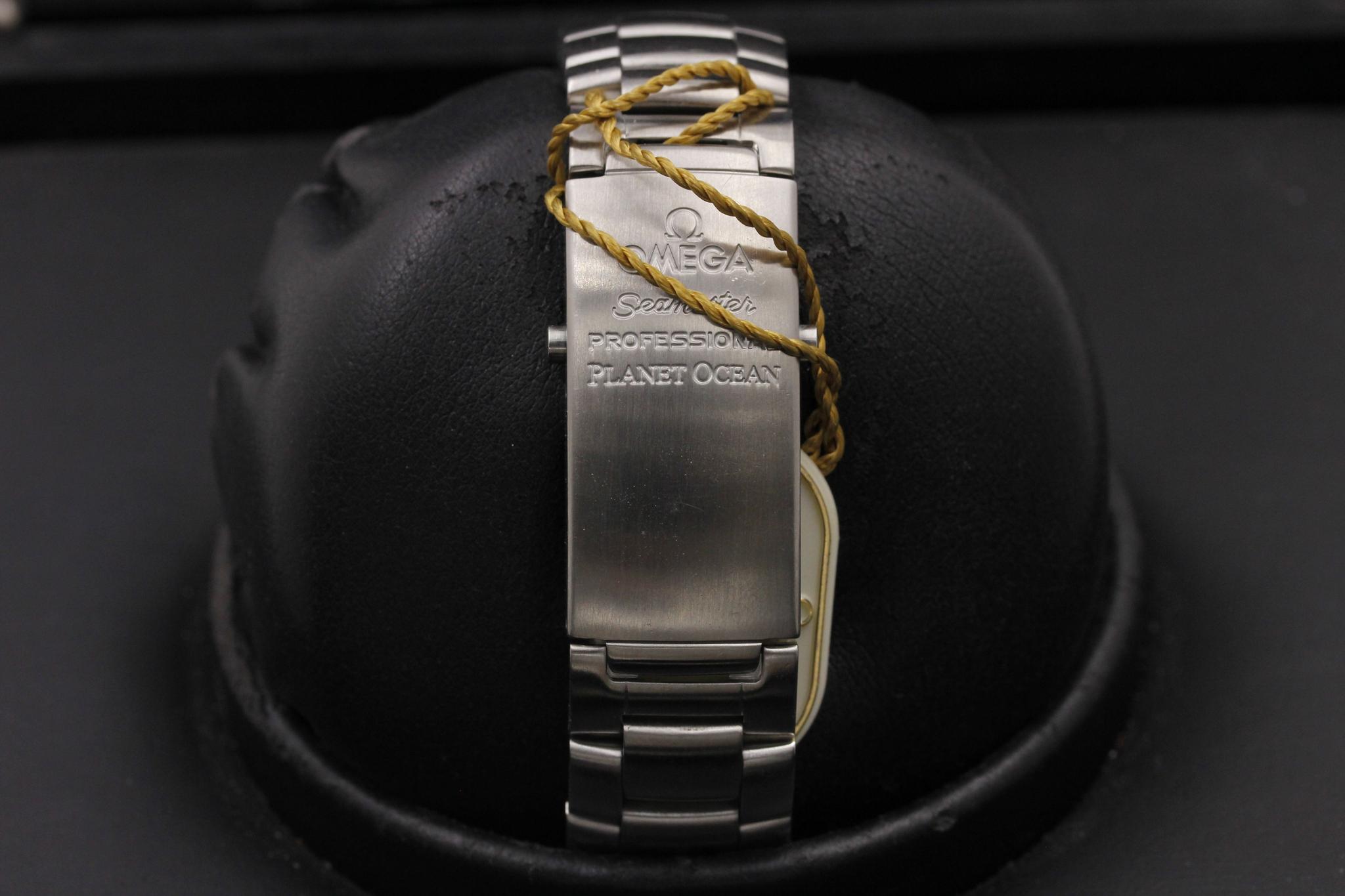 Watch Image 8