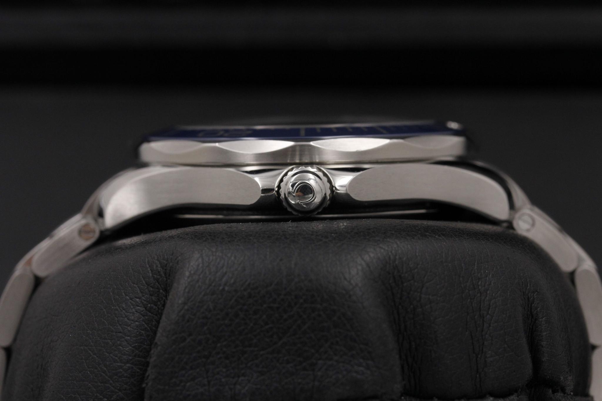 Watch Image 3