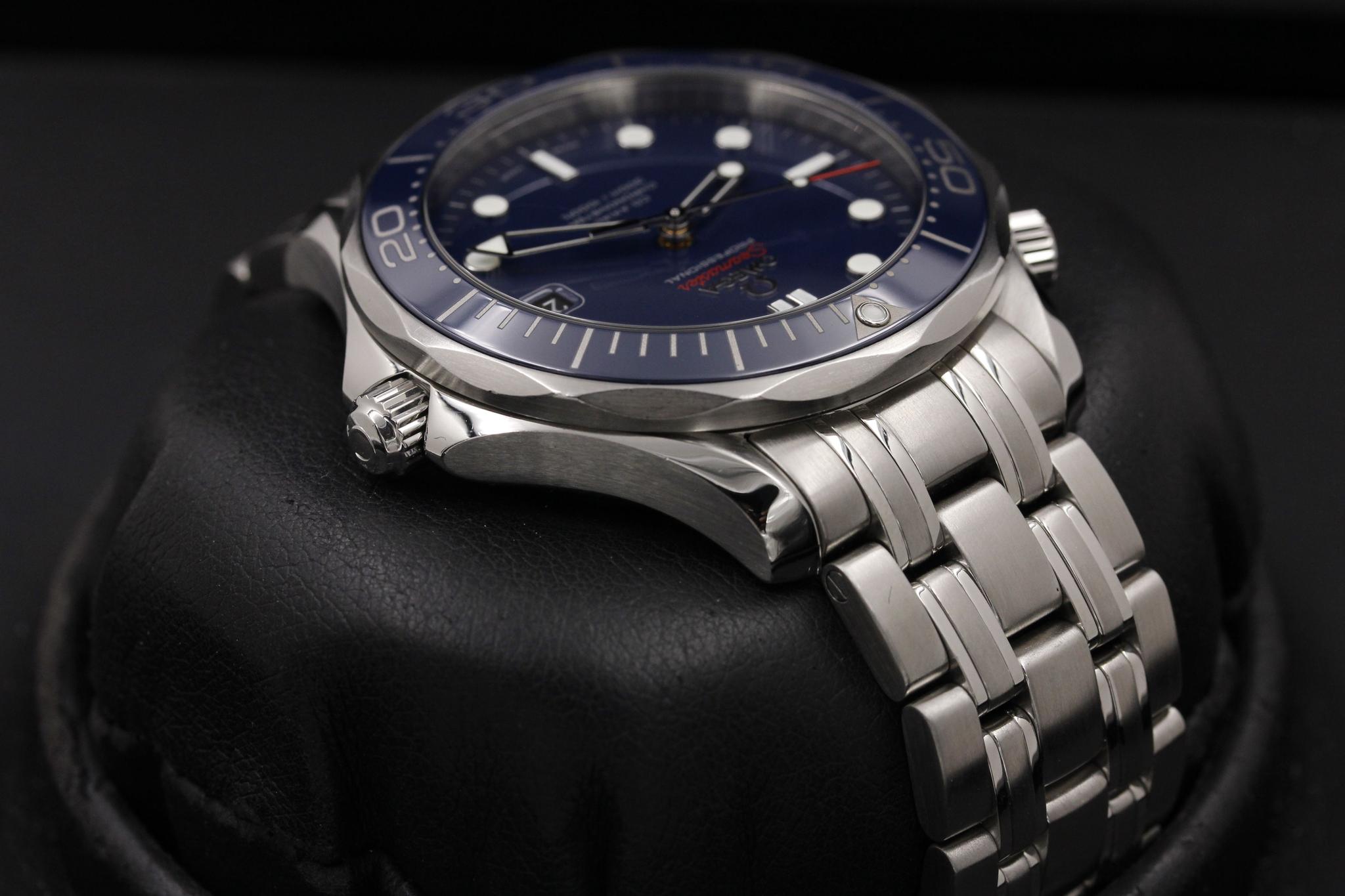 Watch Image 4