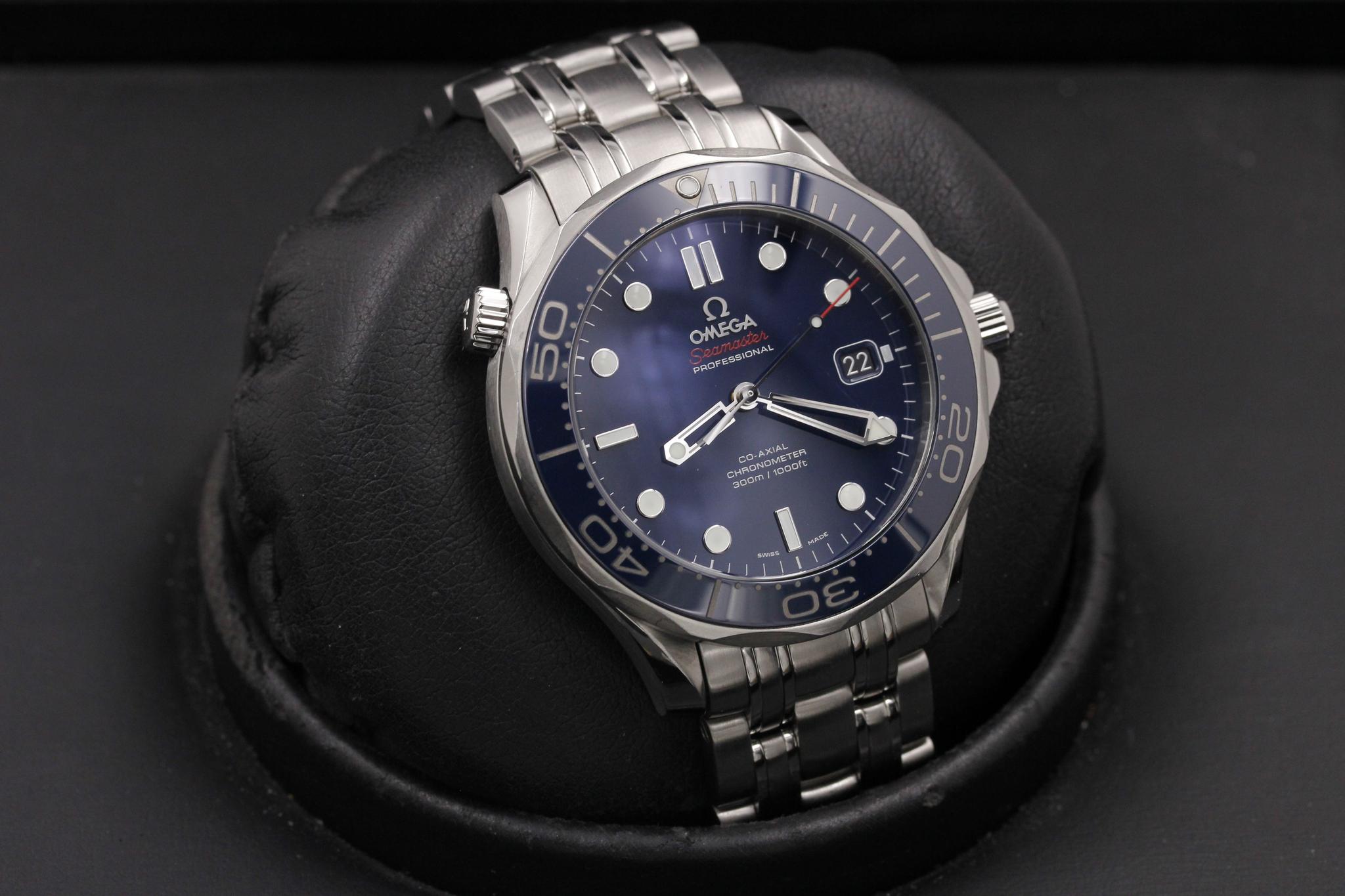 Watch Image 10