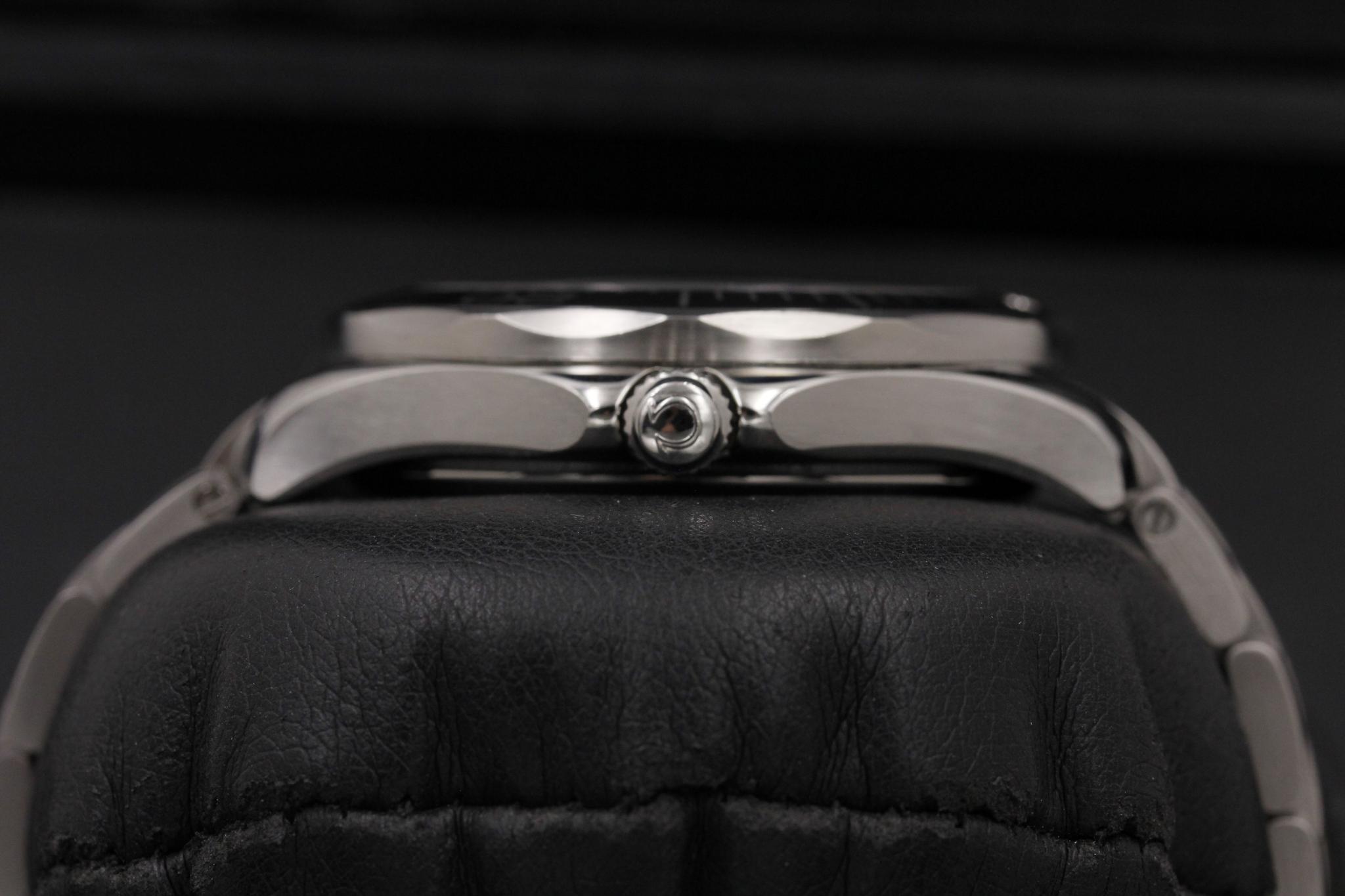 Watch Image 3