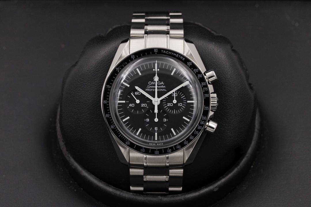 Omega Speedmaster Hesalite 311.30.42.30.01.005