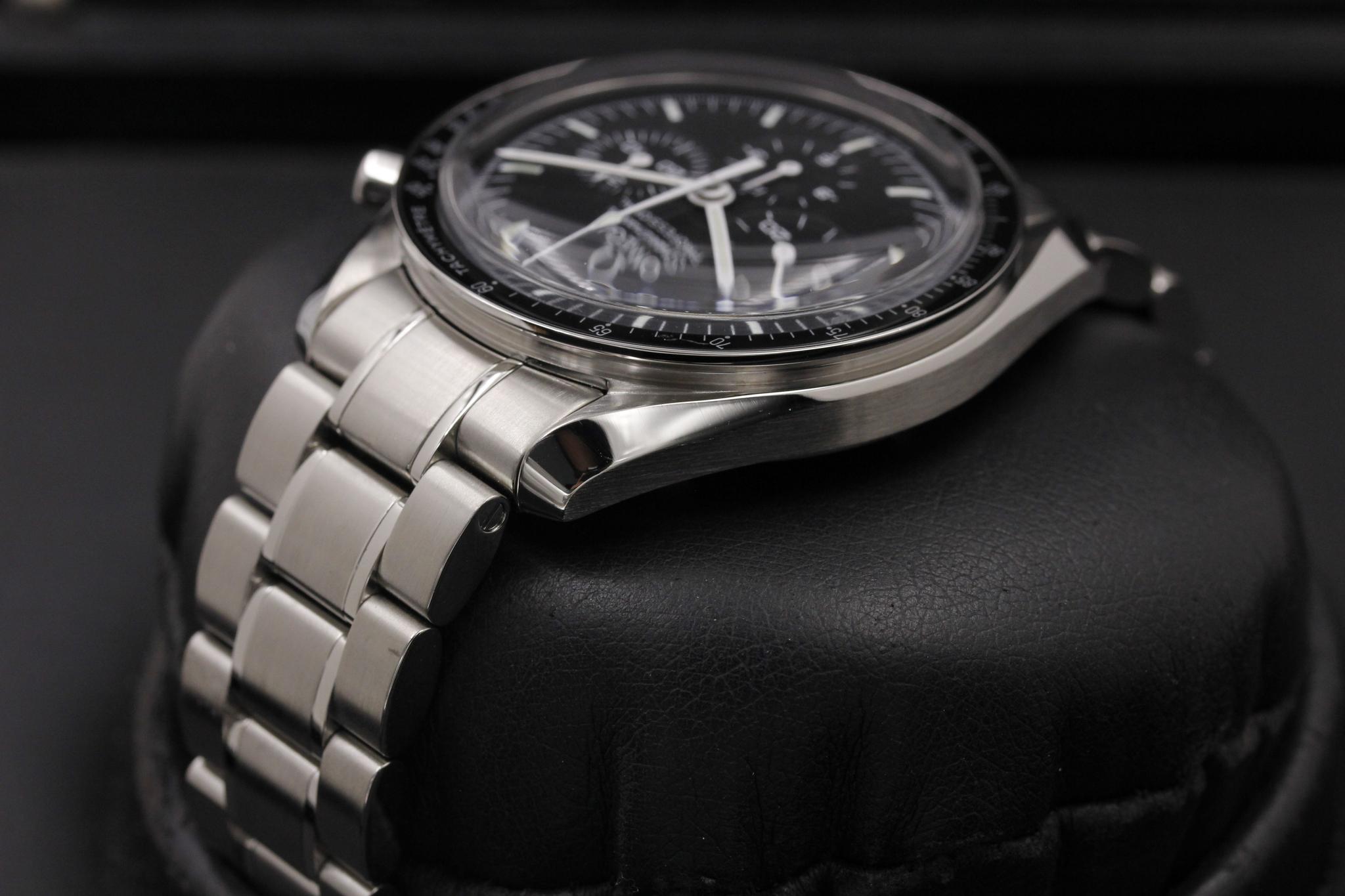 Watch Image 5
