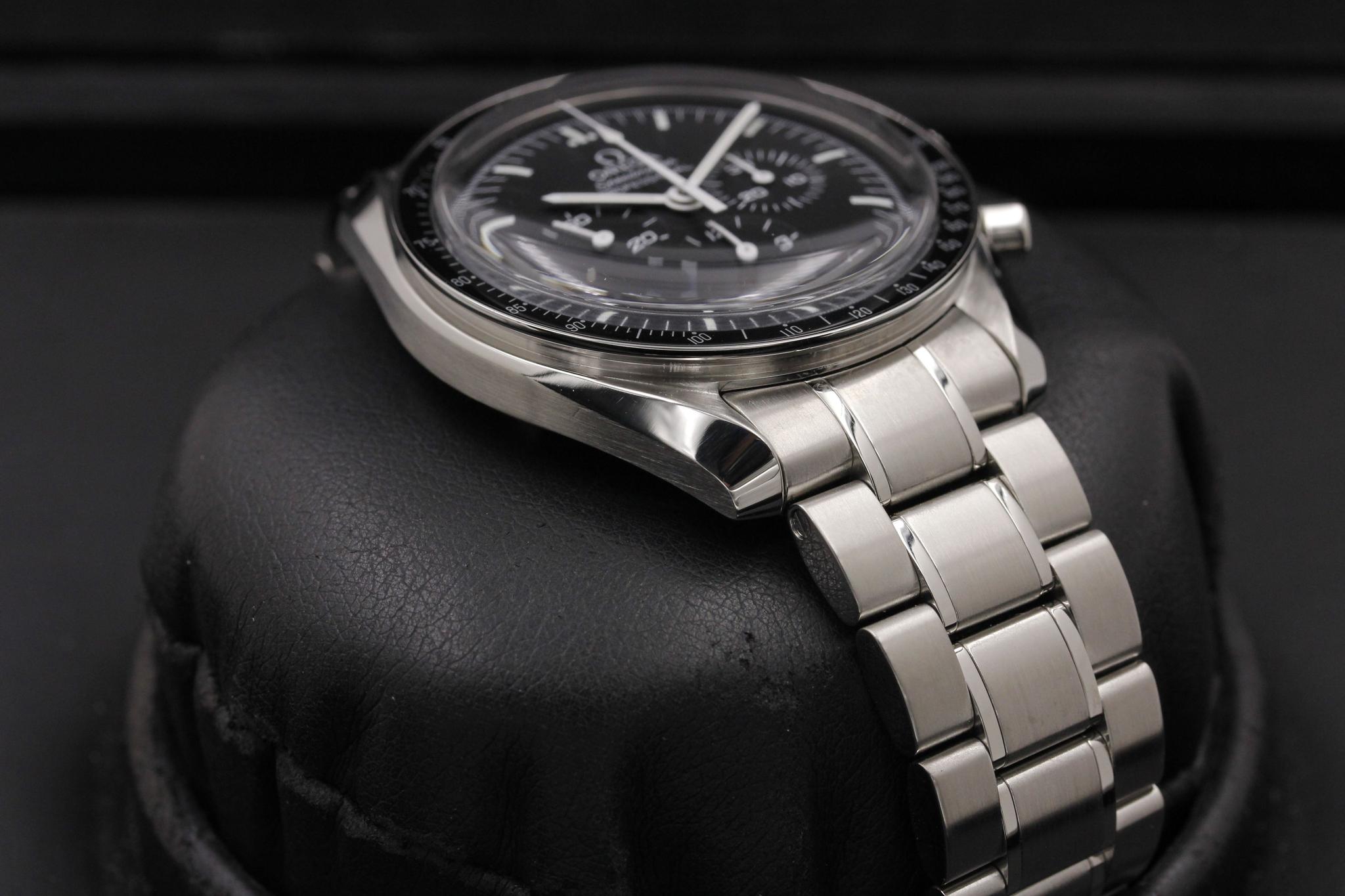 Watch Image 6