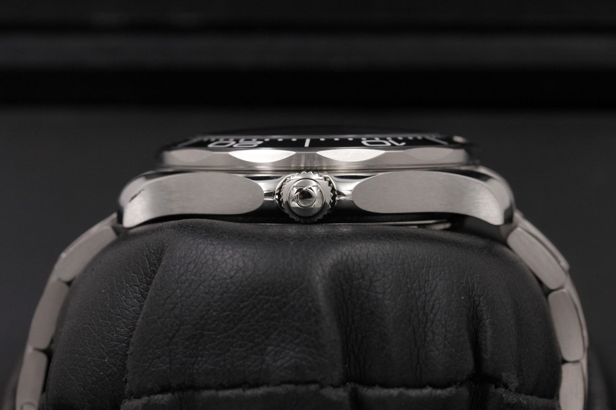 Watch Image 3