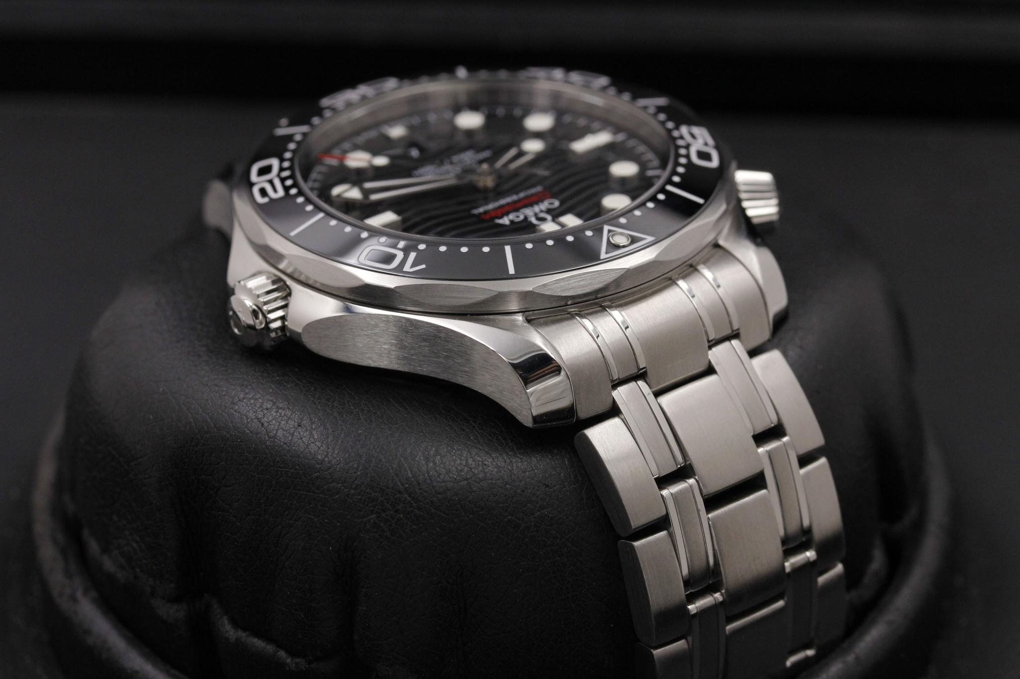 Watch Image 4