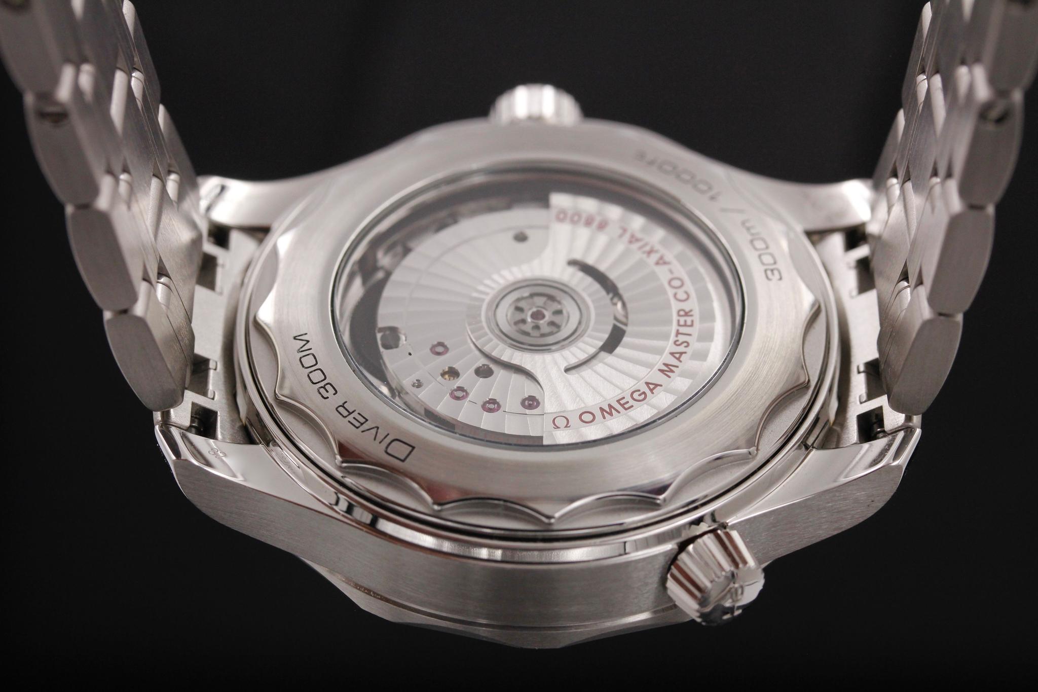 Watch Image 7