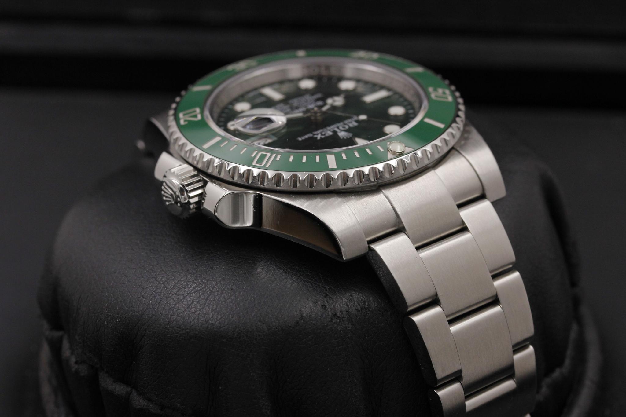 Watch Image 4