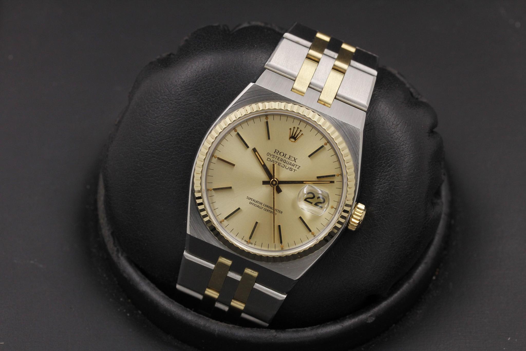 Watch Image 15