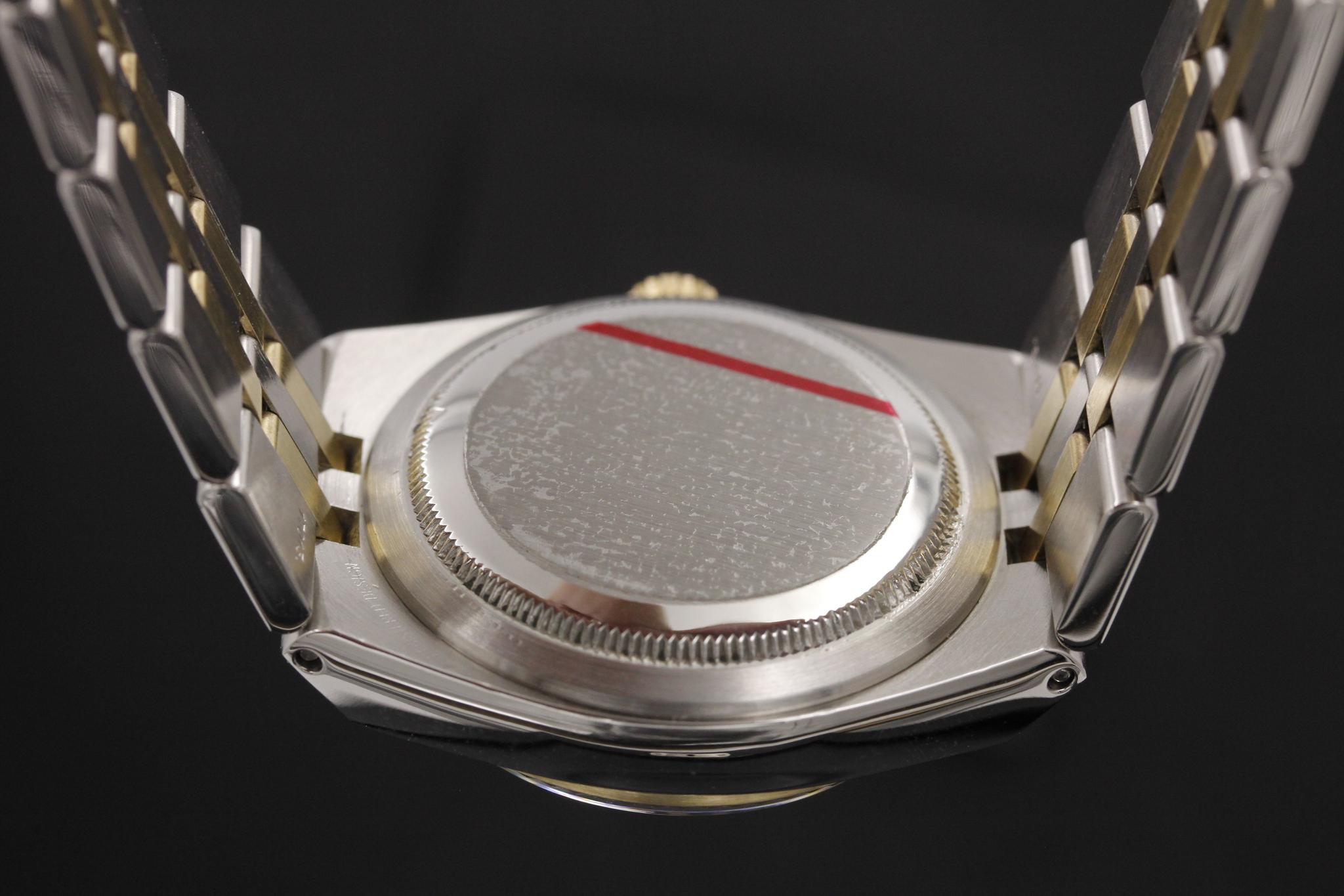 Watch Image 8