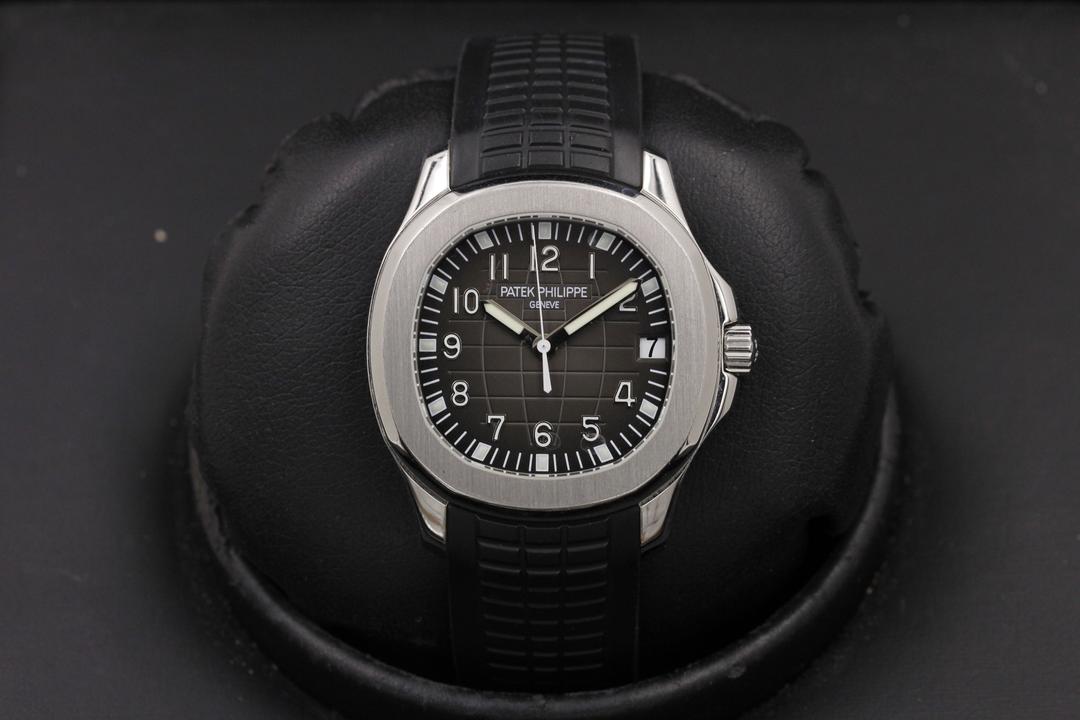Patek Philippe Aquanaut 5165